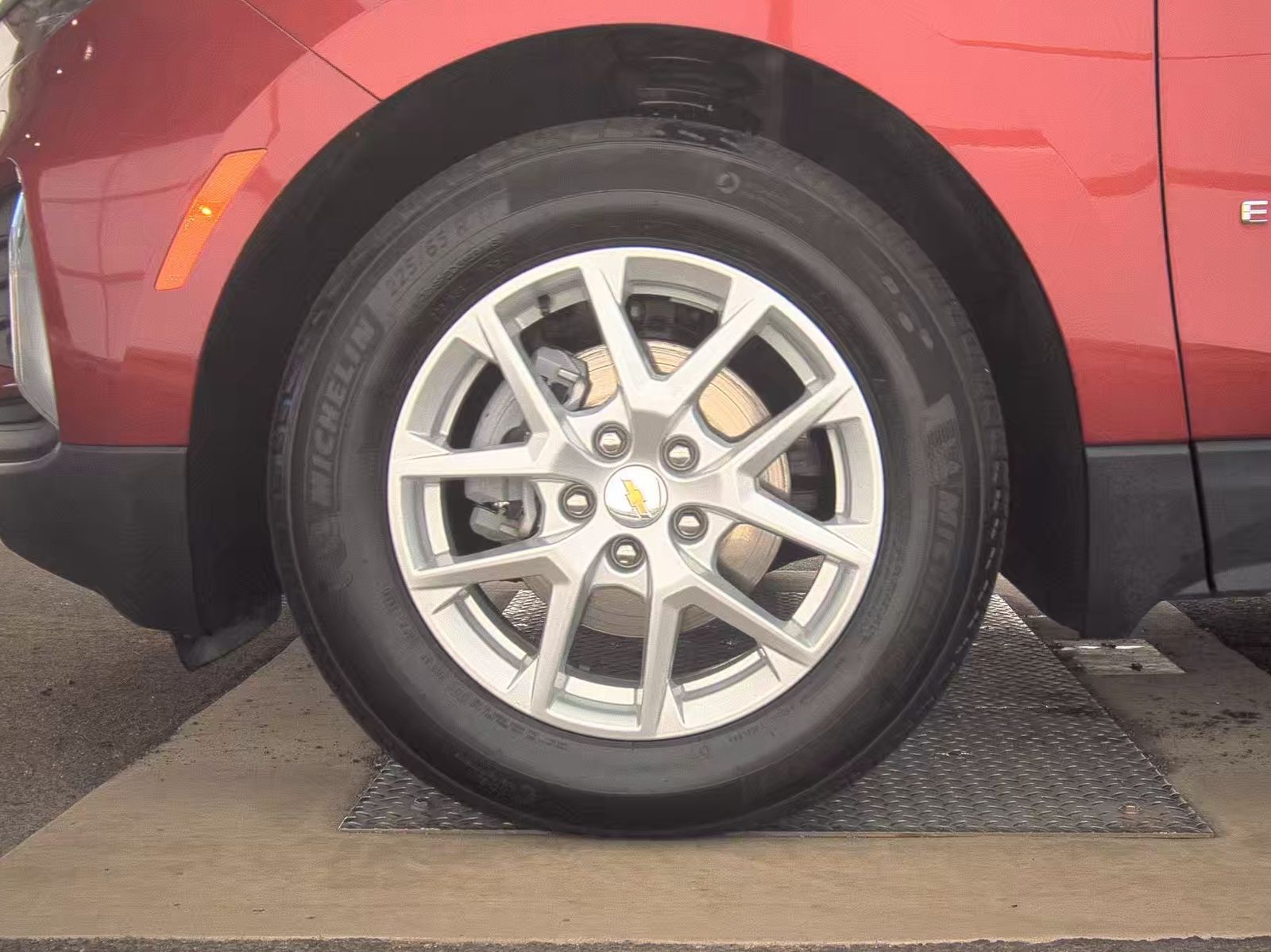 2024 Chevrolet Equinox LT FWD