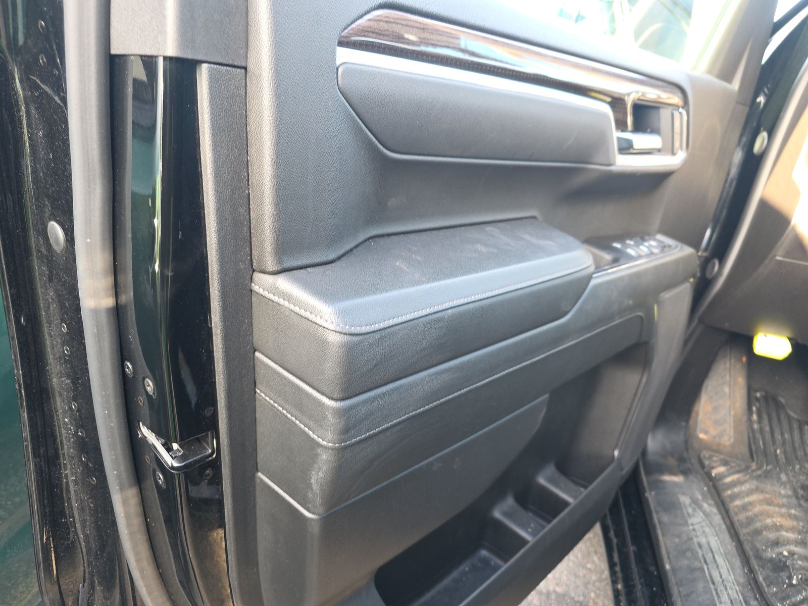 2025 Chevrolet Silverado 1500 LT AWD