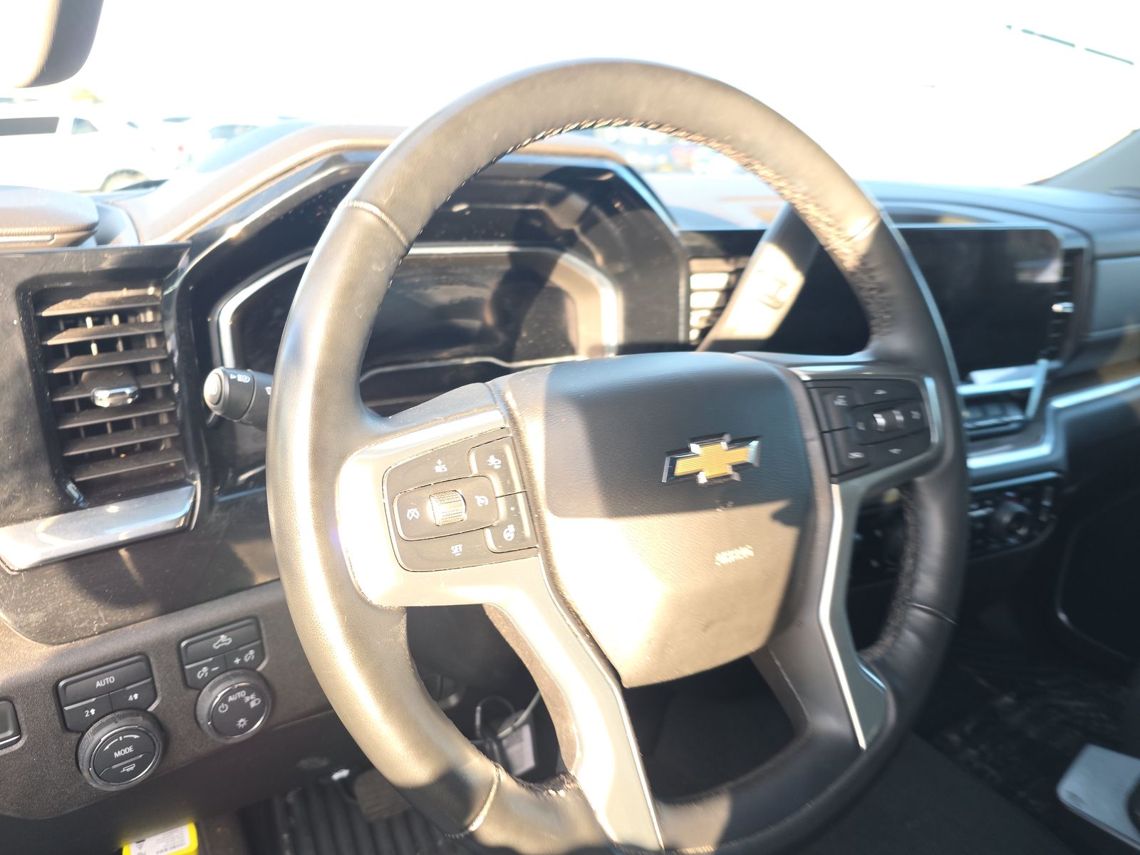 2025 Chevrolet Silverado 1500 LT AWD