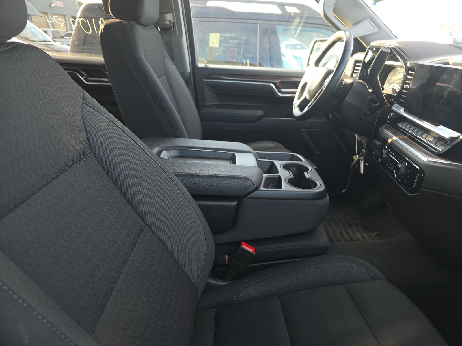 2025 Chevrolet Silverado 1500 LT AWD