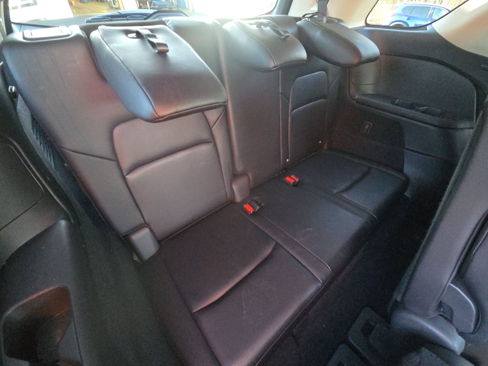 2023 Nissan Pathfinder SL AWD