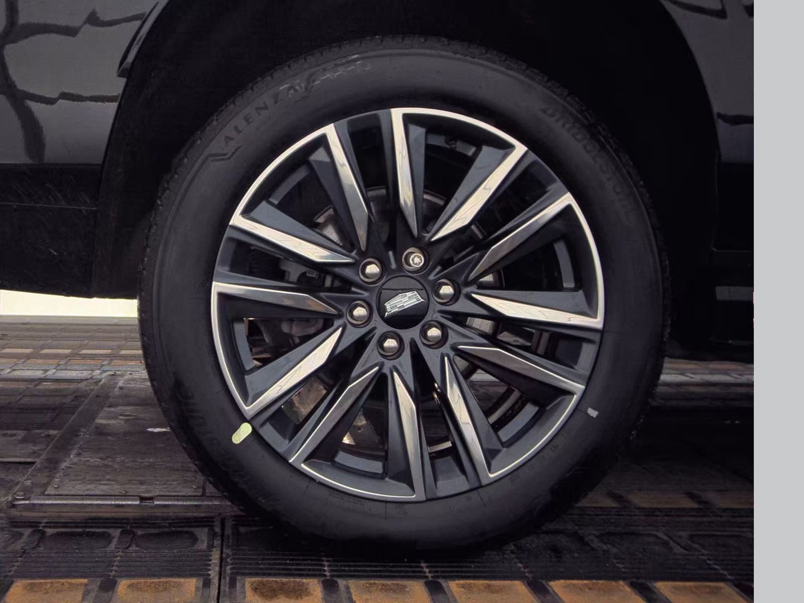 2022 Cadillac Escalade ESV Sport AWD