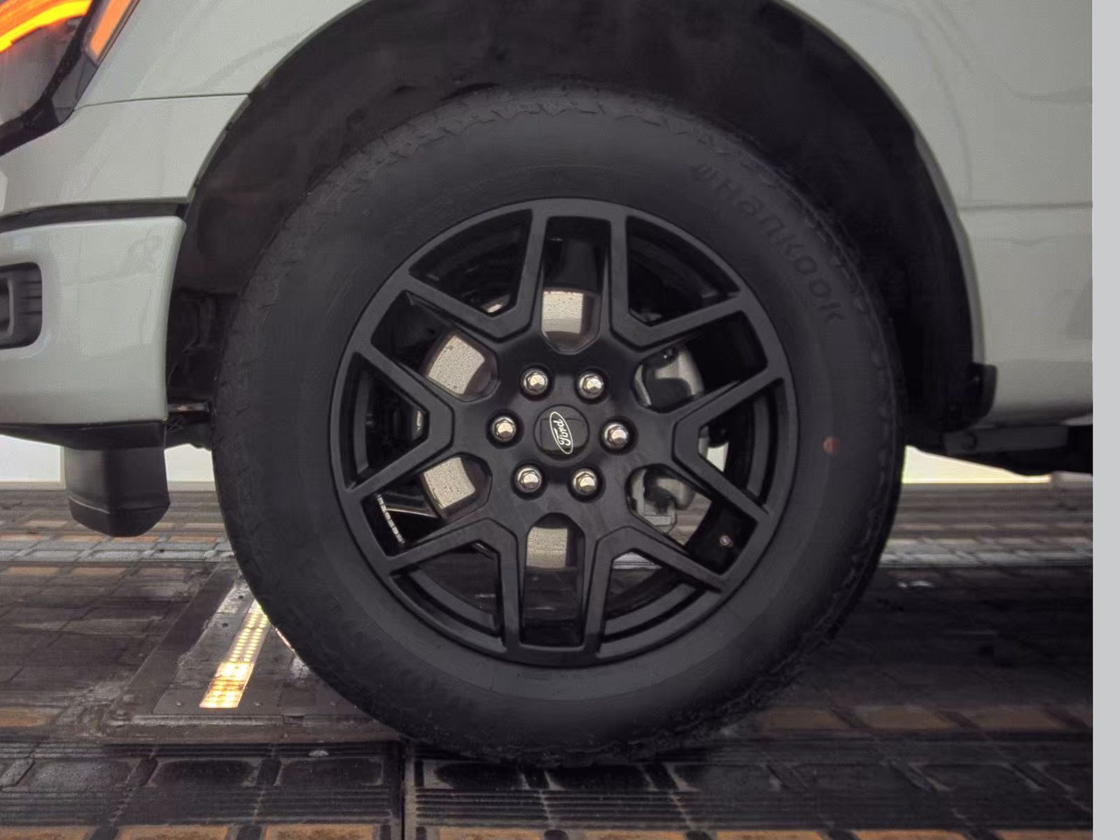 2024 Ford F-150 STX AWD