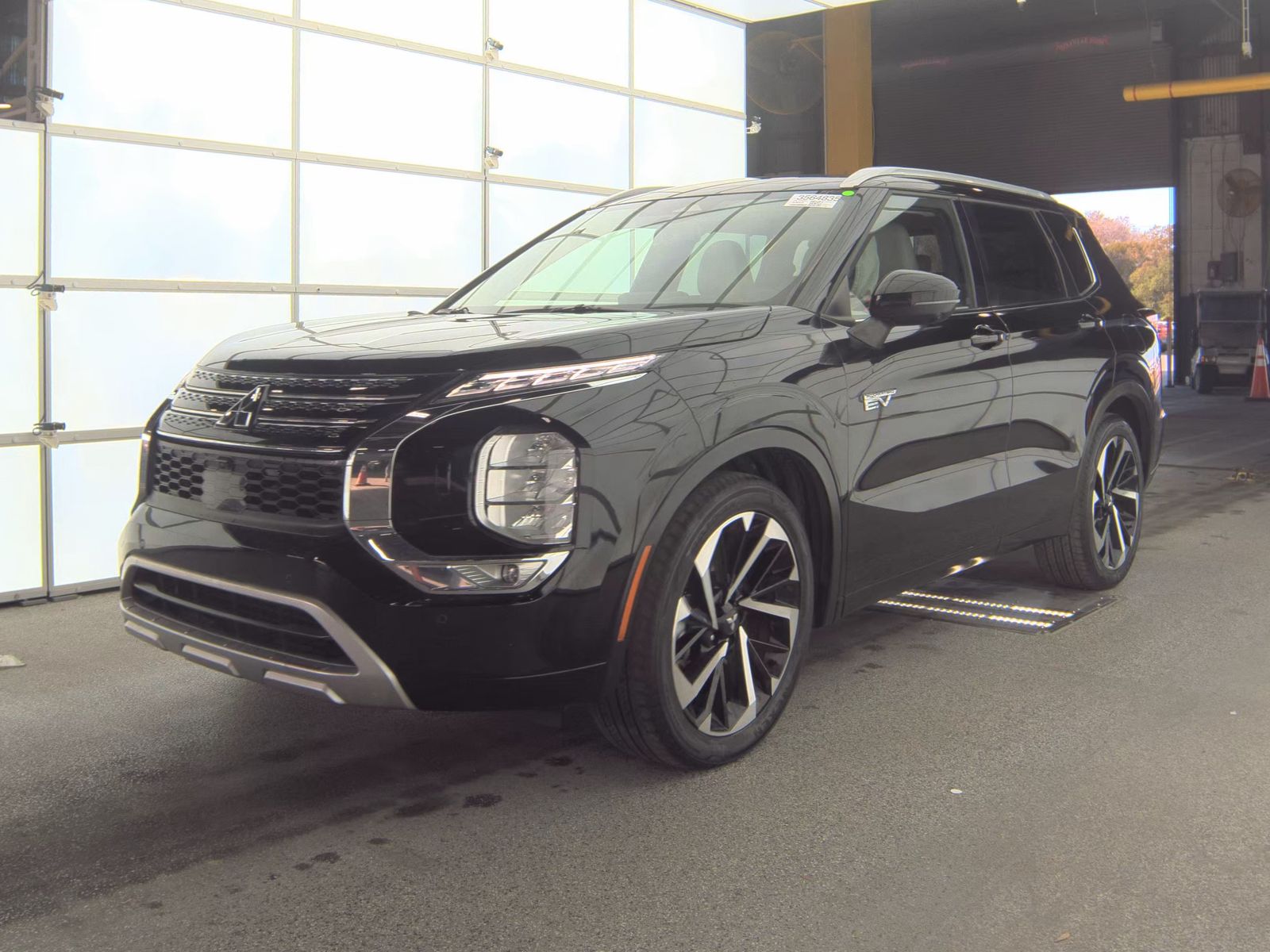 2023 Mitsubishi Outlander PHEV 40th Anniversary Edition AWD