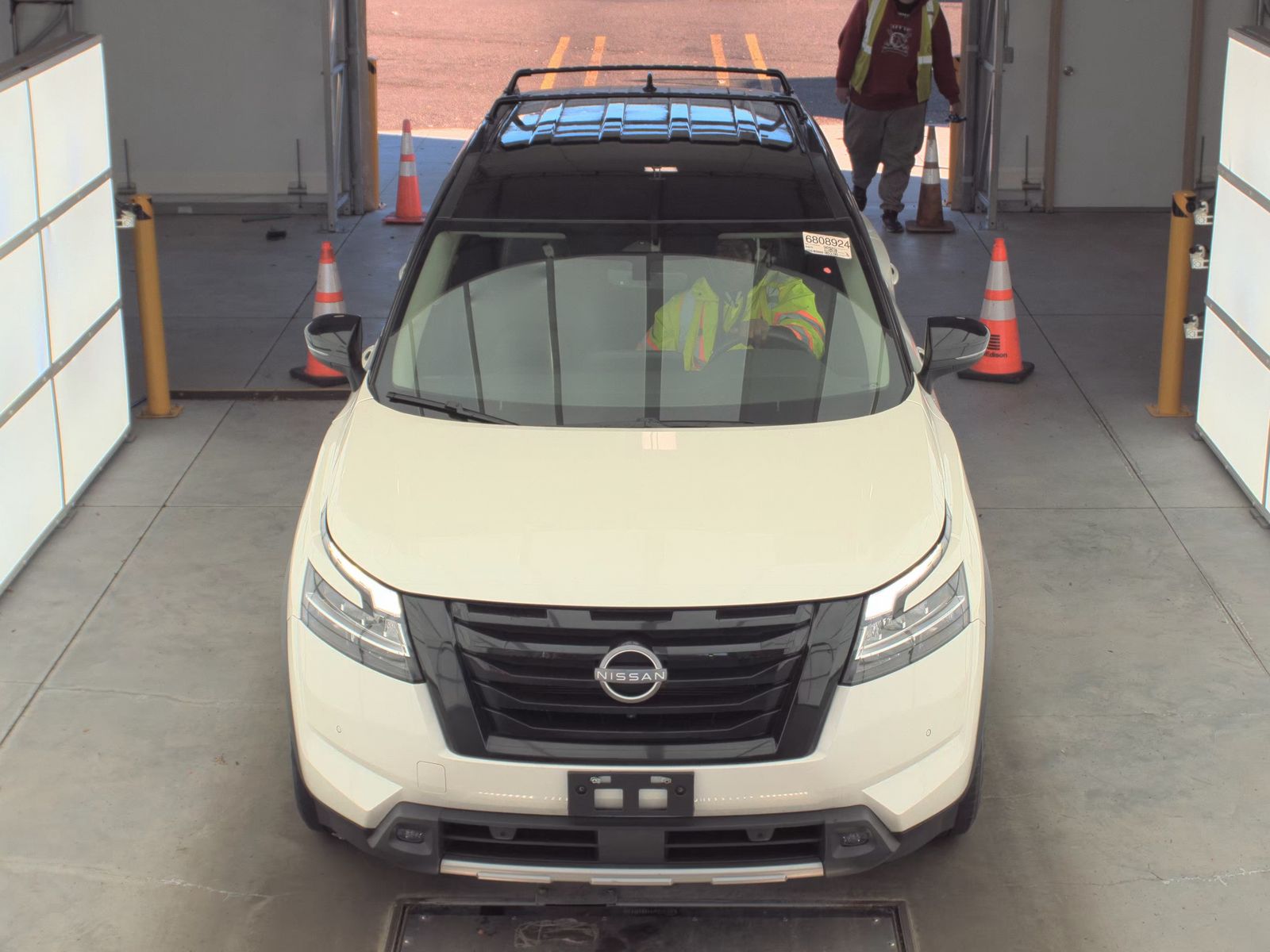 2023 Nissan Pathfinder SL AWD