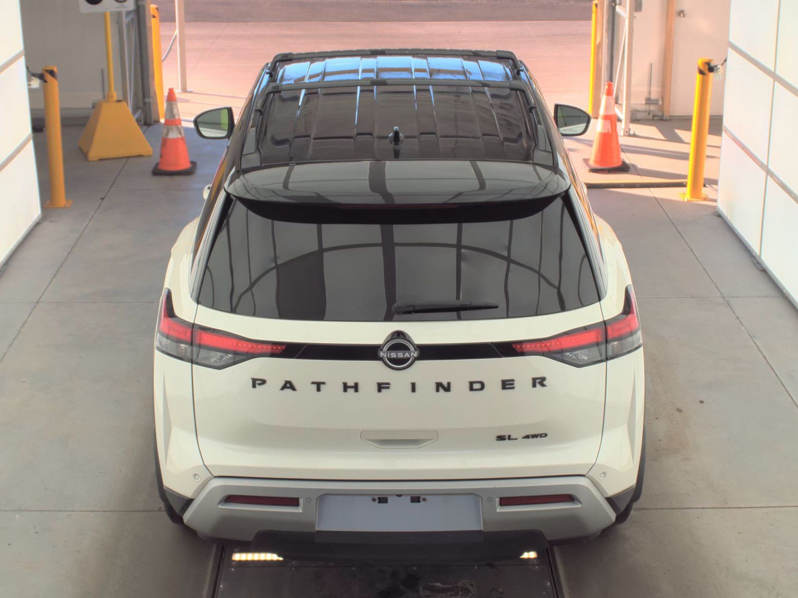 2023 Nissan Pathfinder SL AWD