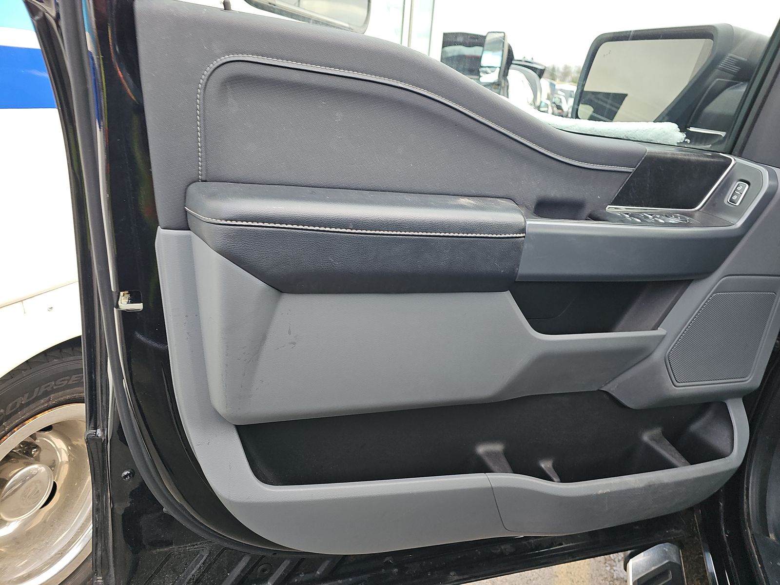 2022 Ford F-150 XLT AWD