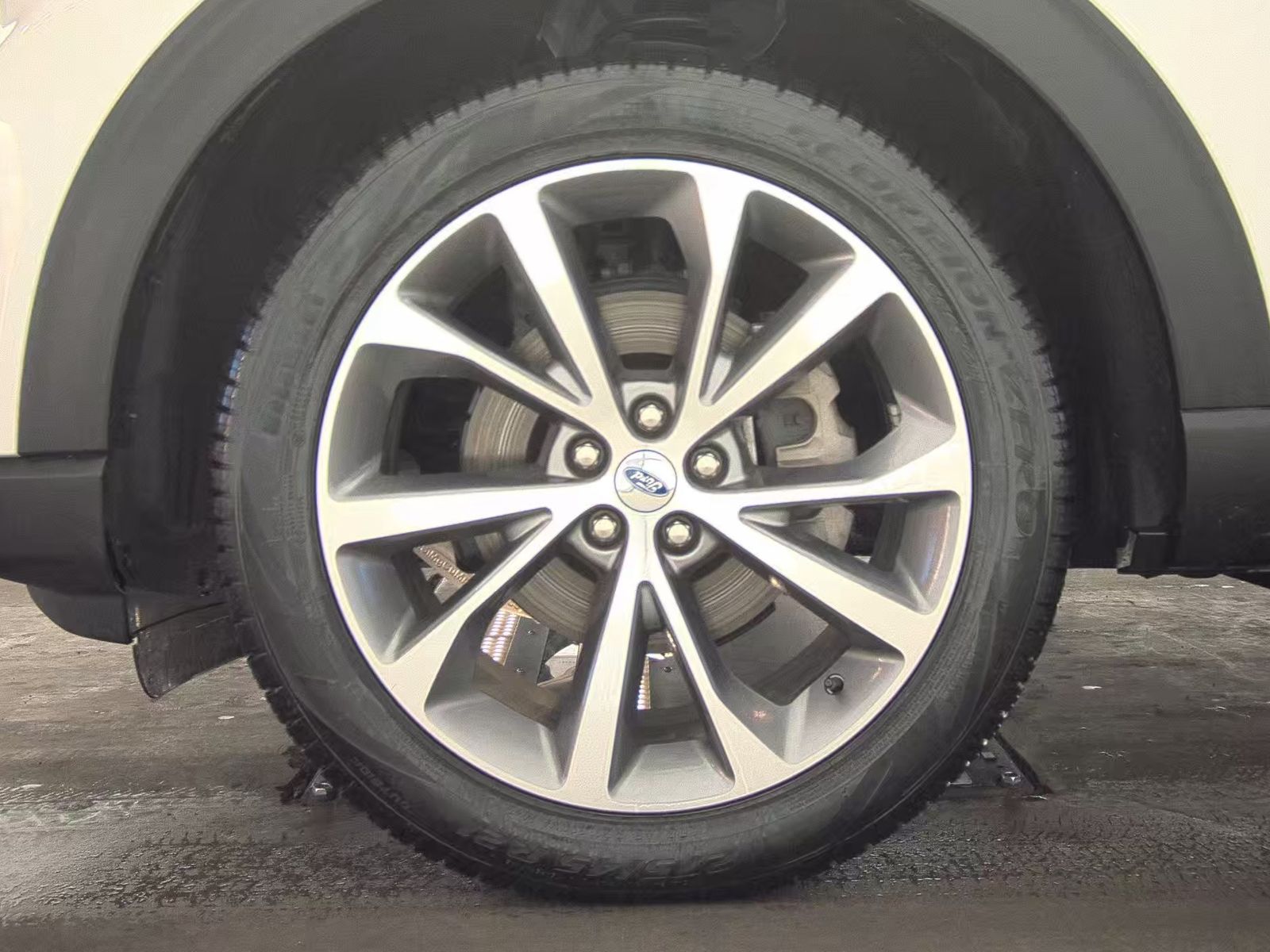 2025 Ford Explorer Platinum AWD