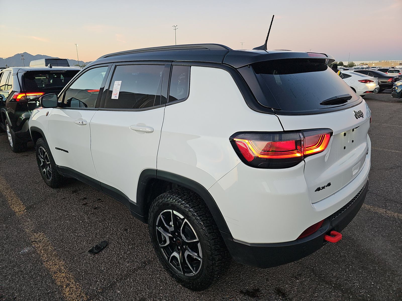 2025 Jeep Compass Trailhawk AWD
