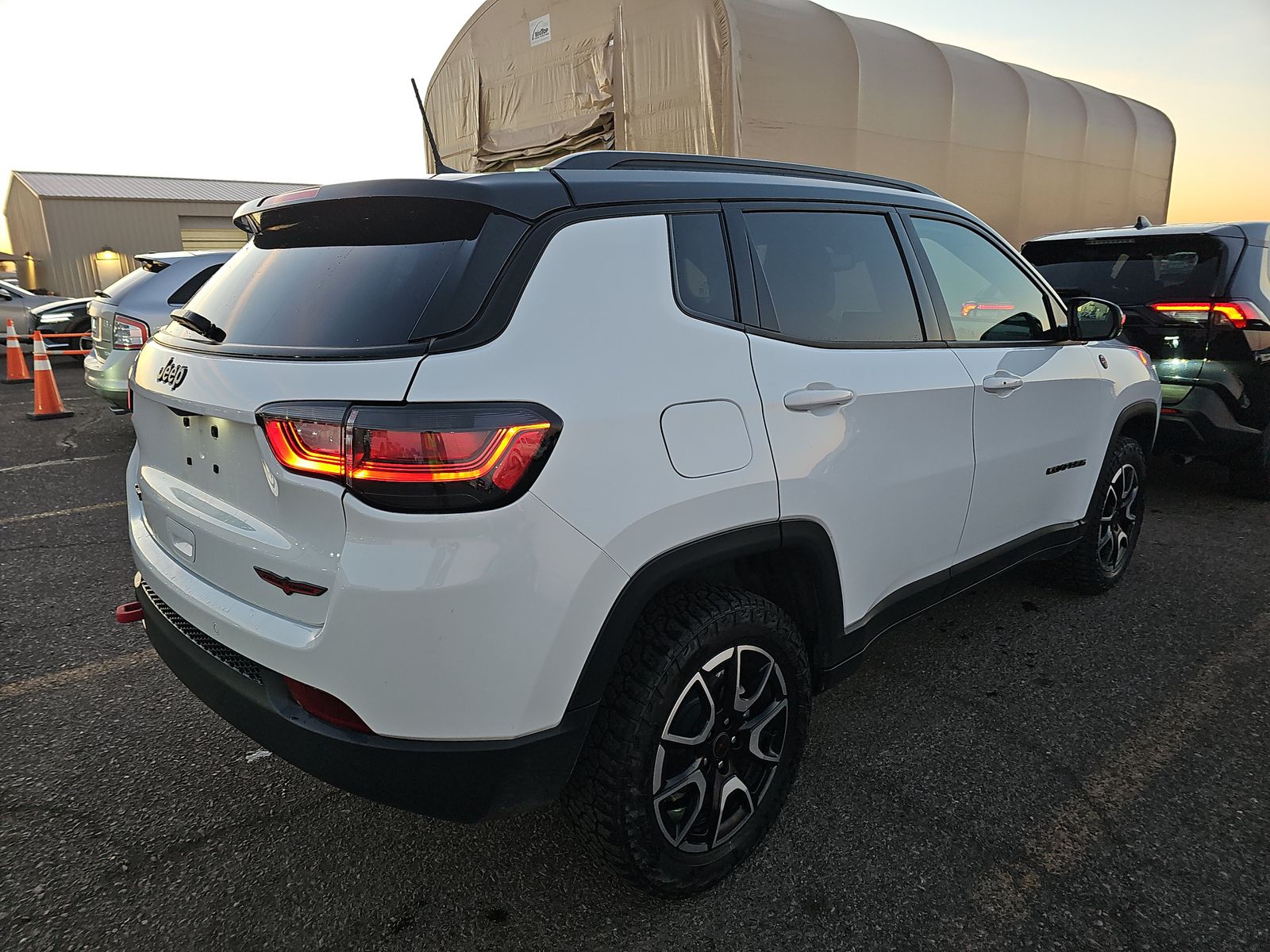 2025 Jeep Compass Trailhawk AWD