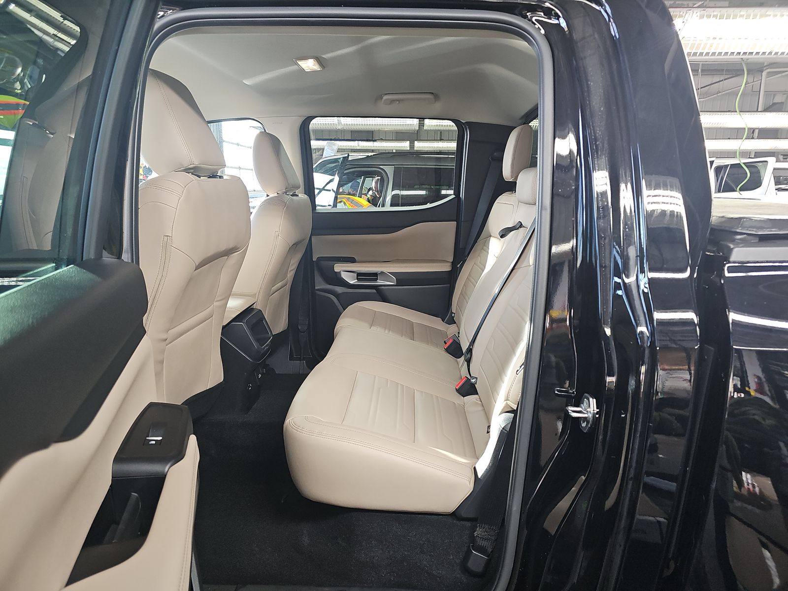 2025 Ford Ranger LARIAT AWD