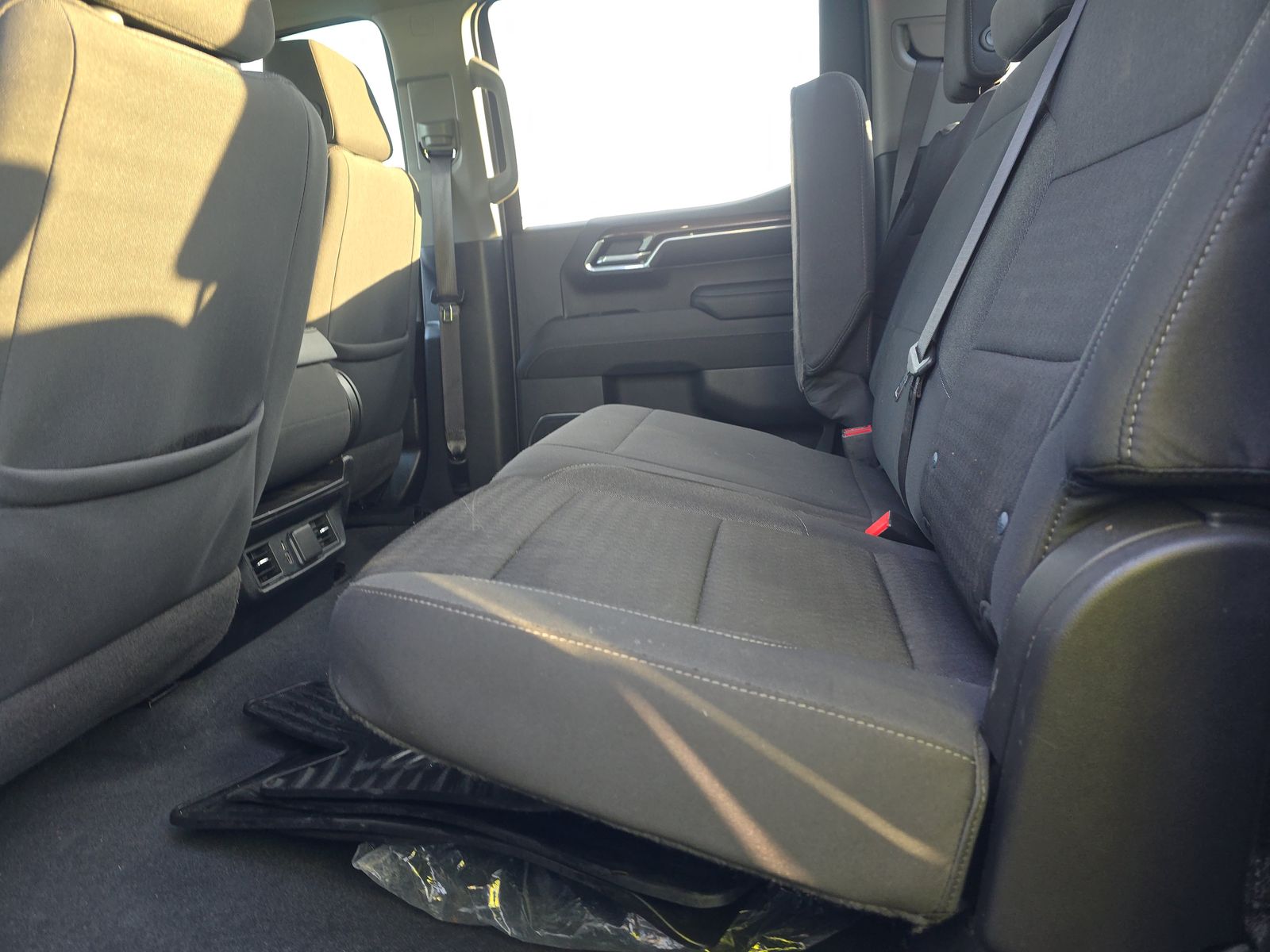 2023 Chevrolet Silverado 1500 LT AWD