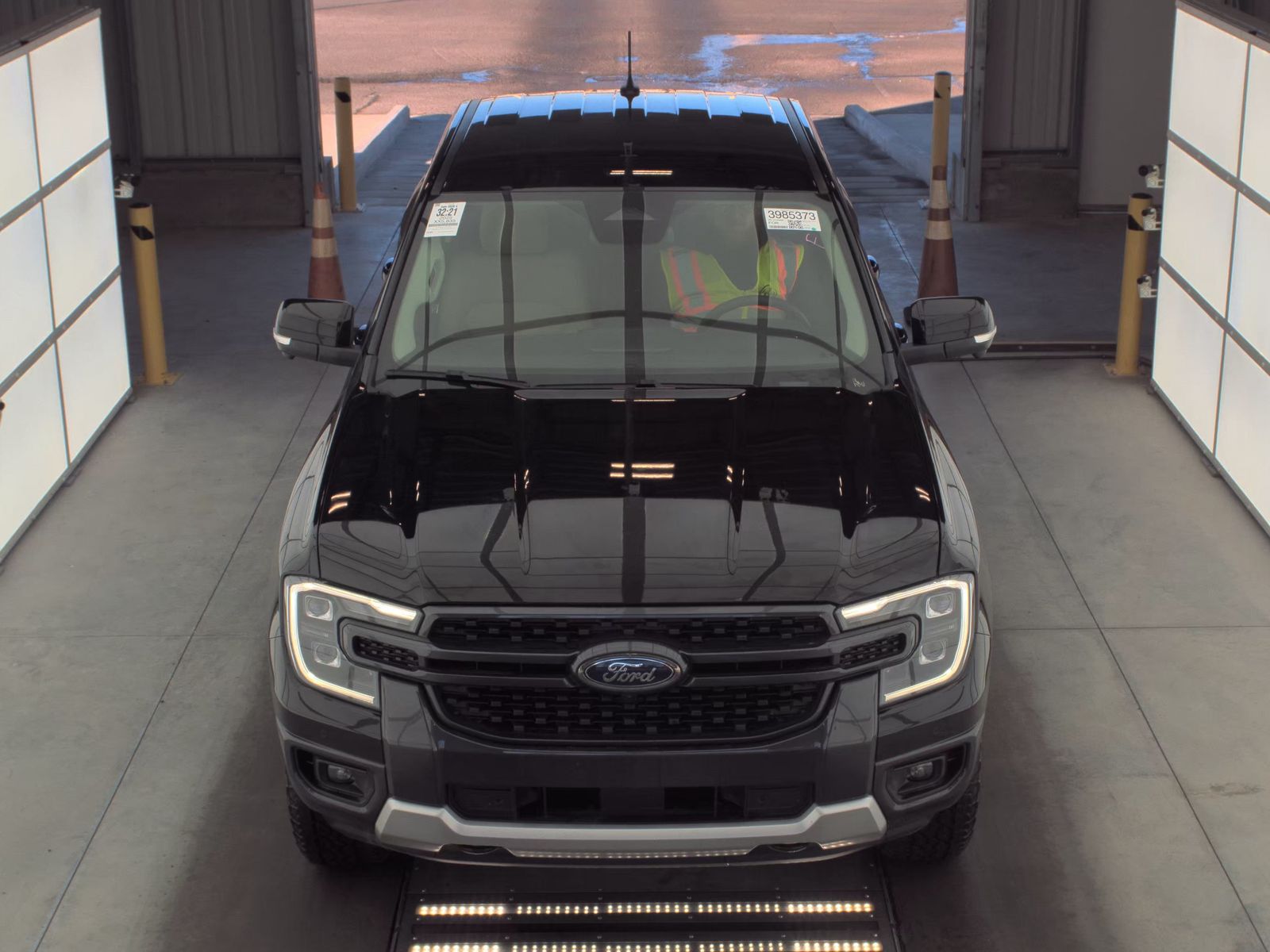 2025 Ford Ranger LARIAT AWD