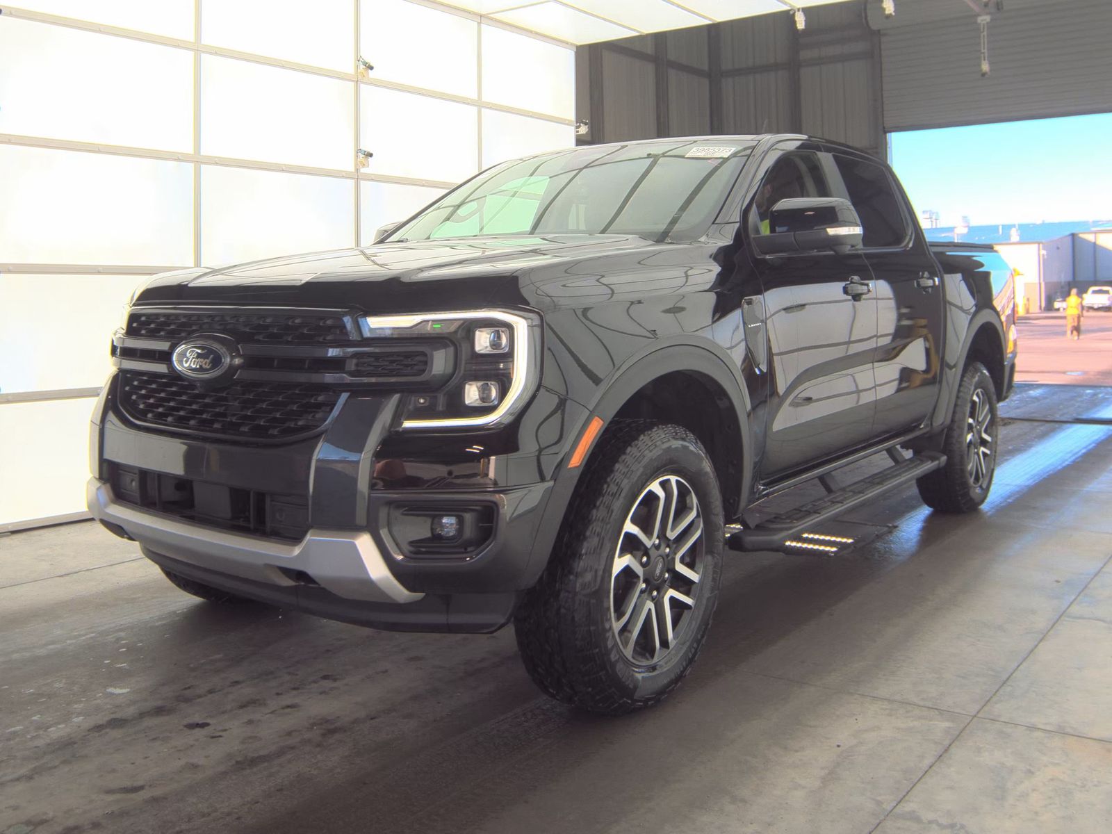 2025 Ford Ranger LARIAT AWD