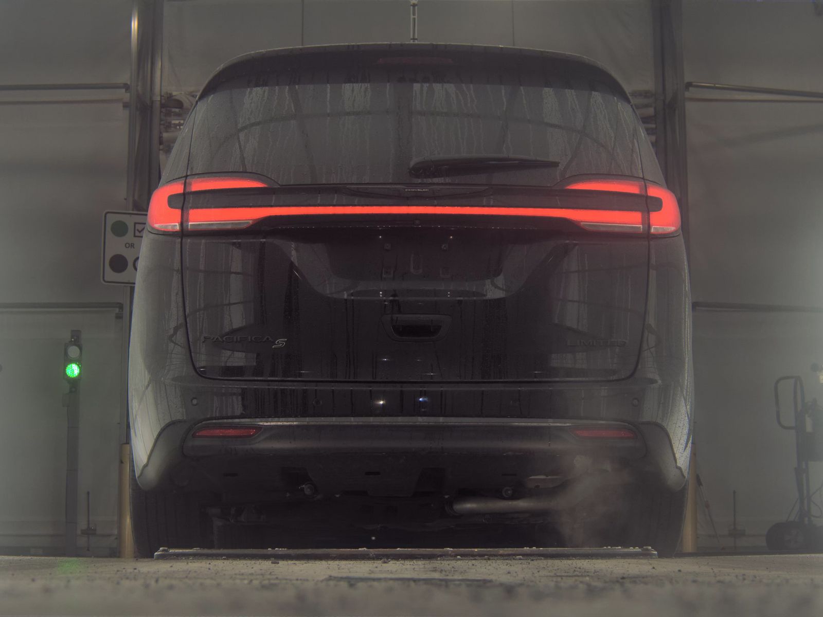 2025 Chrysler Pacifica Limited FWD