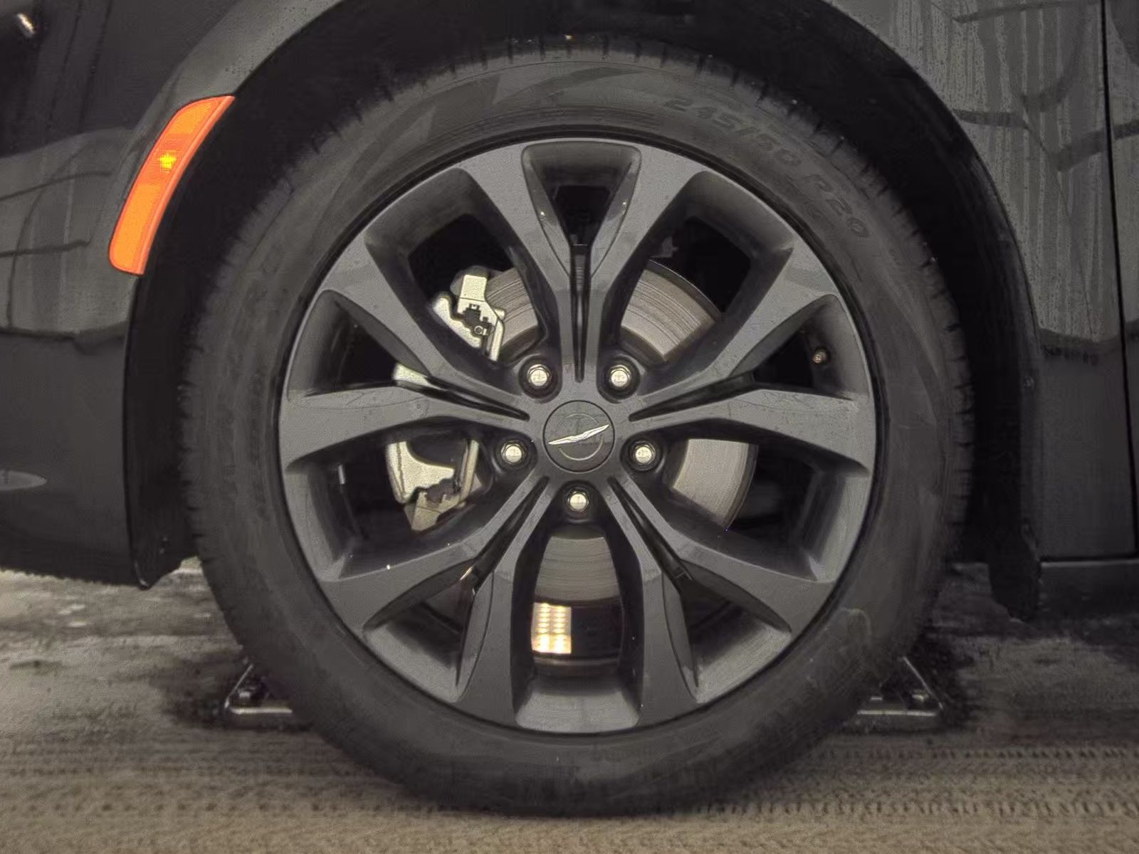 2025 Chrysler Pacifica Limited FWD