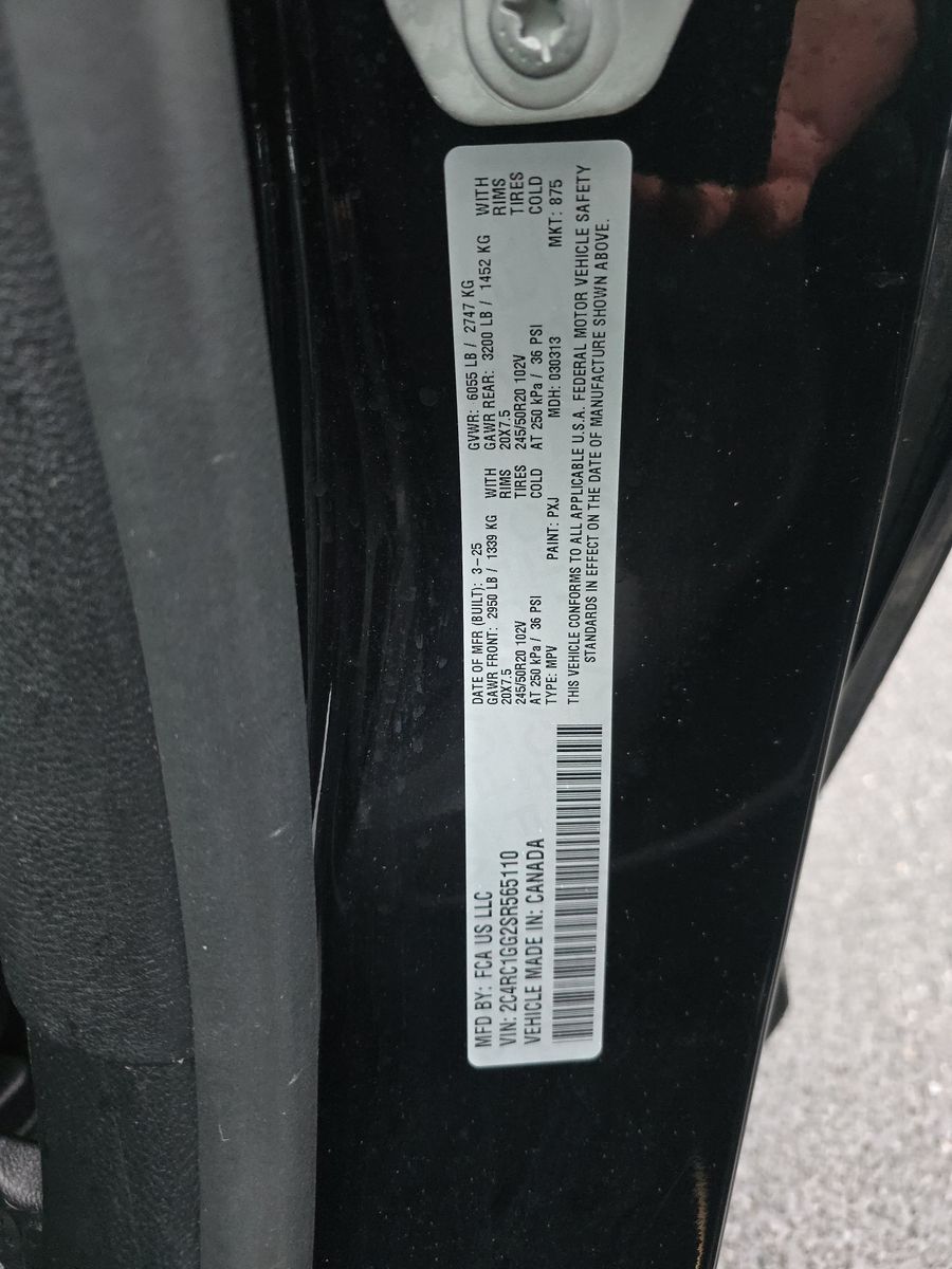 2025 Chrysler Pacifica Limited FWD