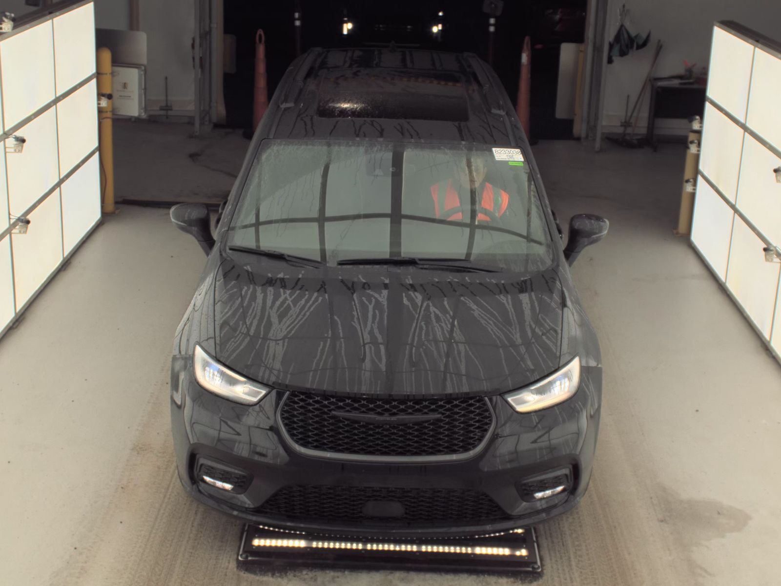 2025 Chrysler Pacifica Limited FWD