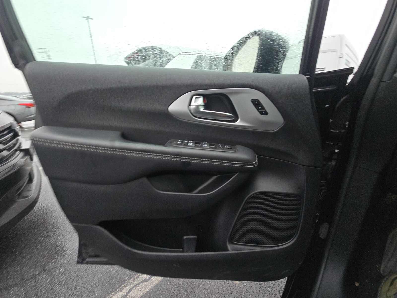 2025 Chrysler Pacifica Limited FWD