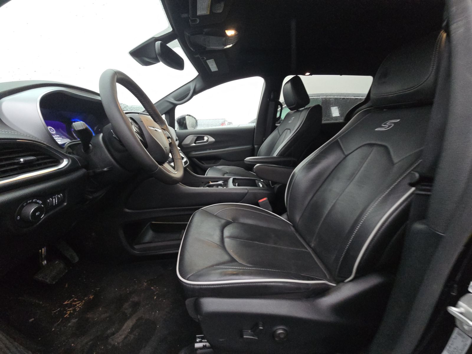 2025 Chrysler Pacifica Limited FWD