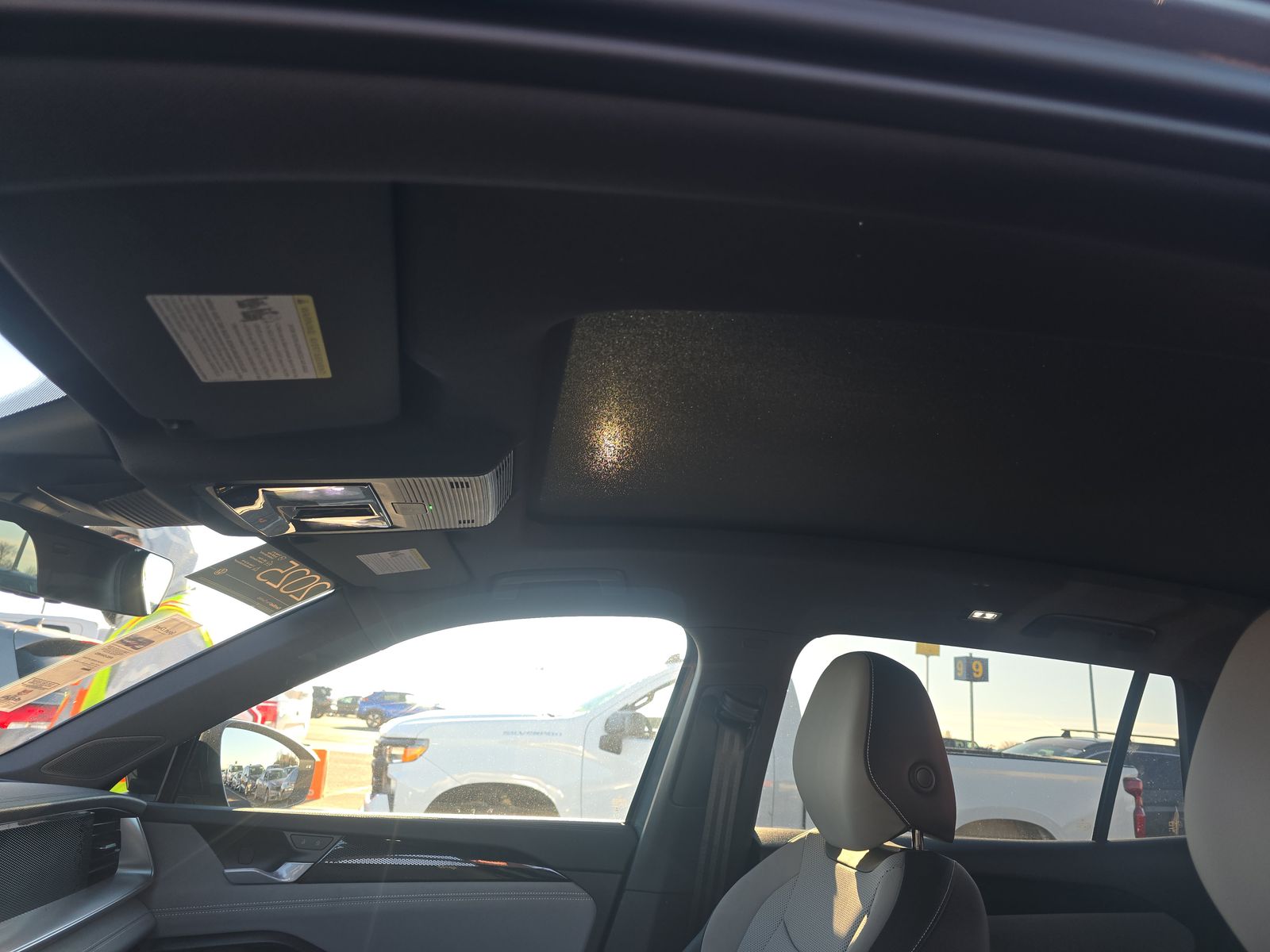 2025 Volkswagen Tiguan 2.0T SE R-Line Black AWD