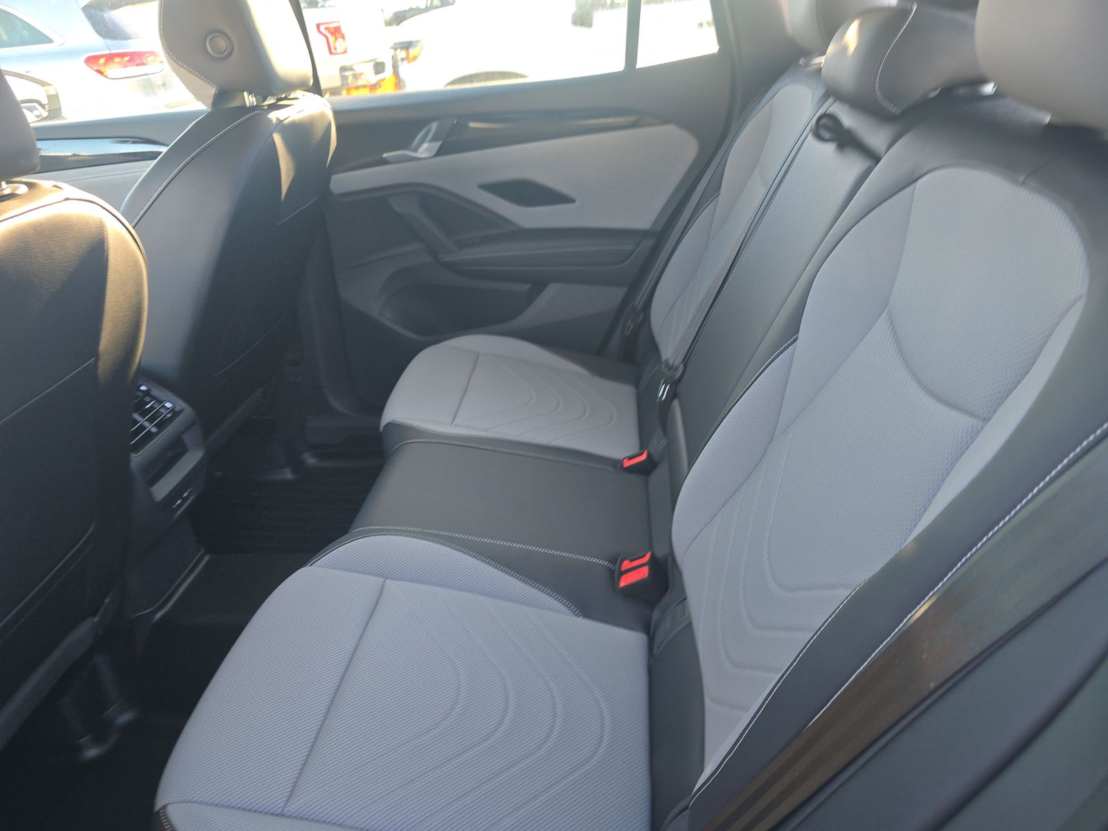 2025 Volkswagen Tiguan 2.0T SE R-Line Black AWD