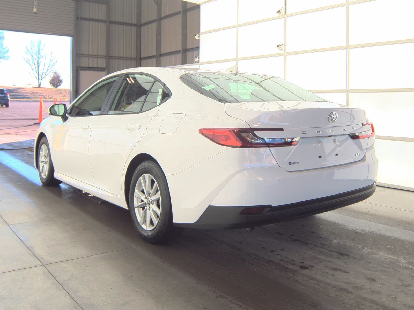 2025 Toyota Camry LE FWD