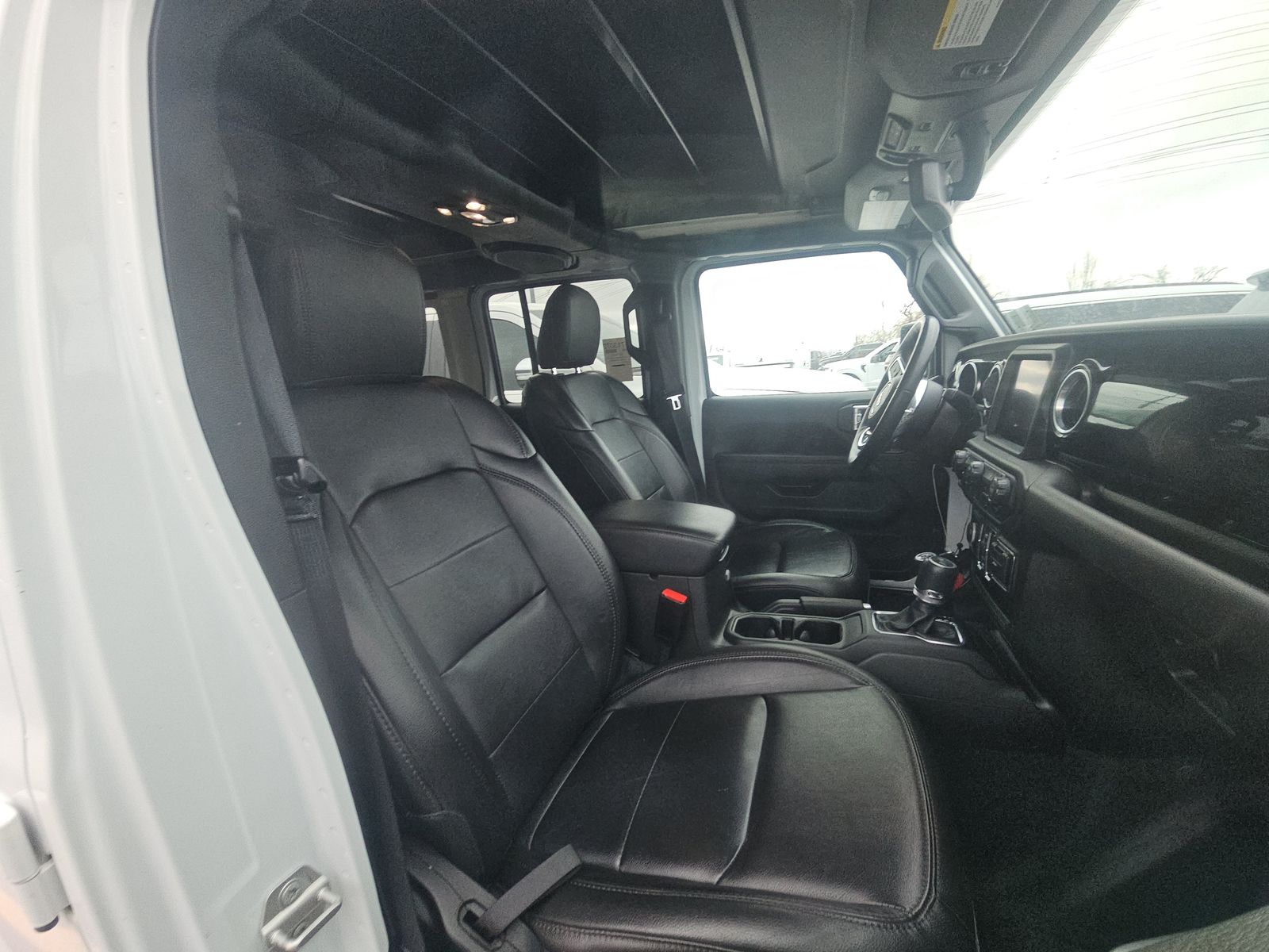 2023 Jeep Wrangler Sahara Altitude AWD