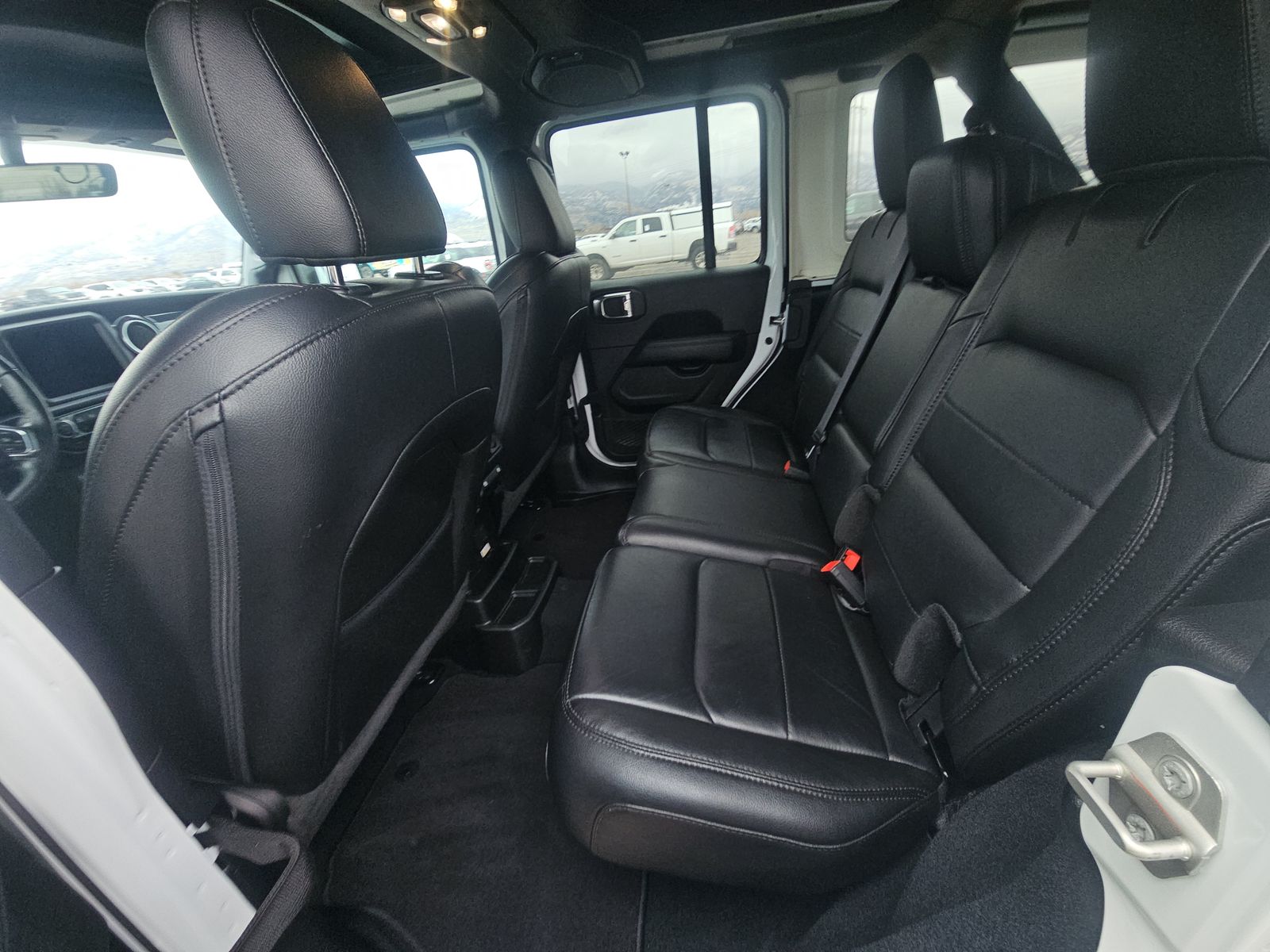 2023 Jeep Wrangler Sahara Altitude AWD