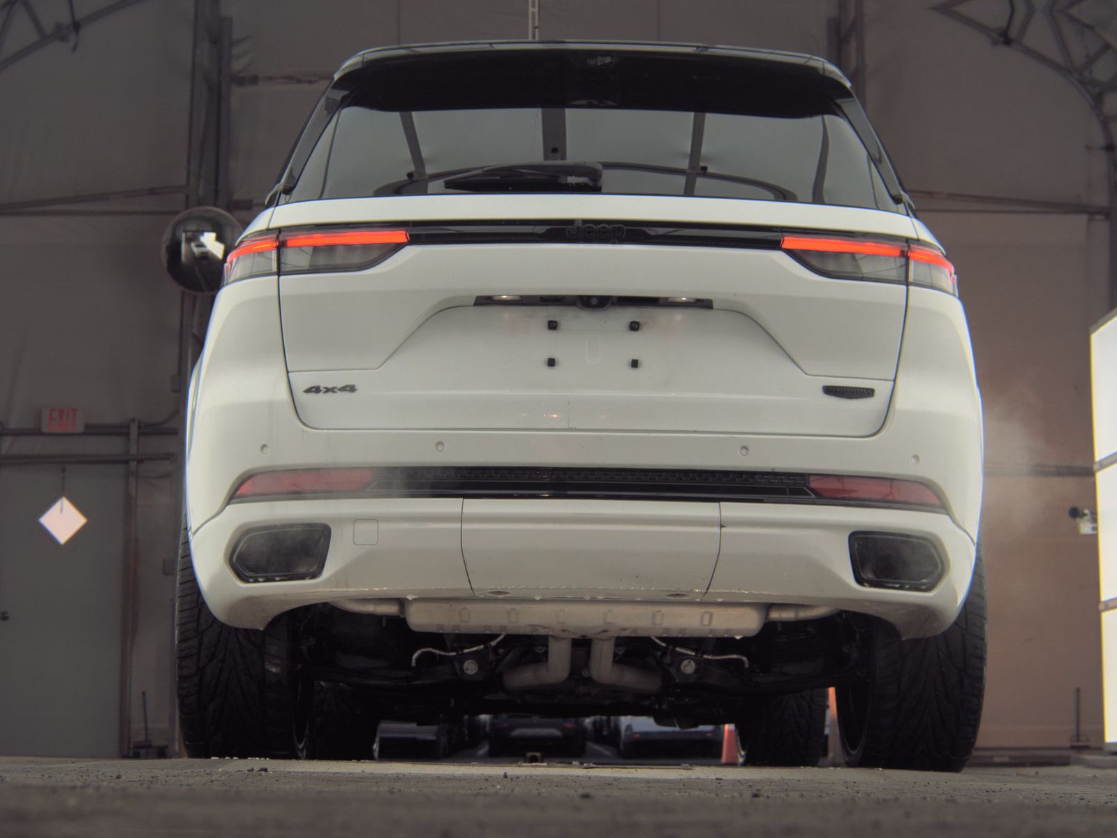 2022 Jeep Grand Cherokee Summit AWD