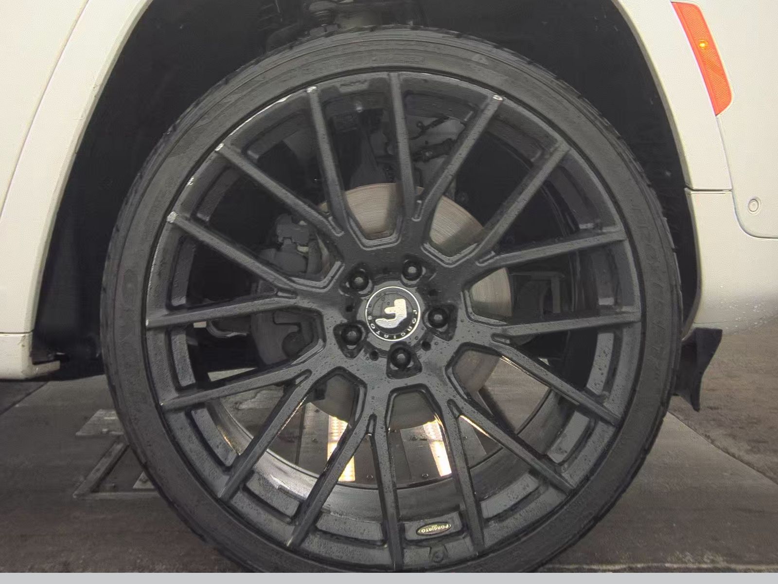 2022 Jeep Grand Cherokee Summit AWD