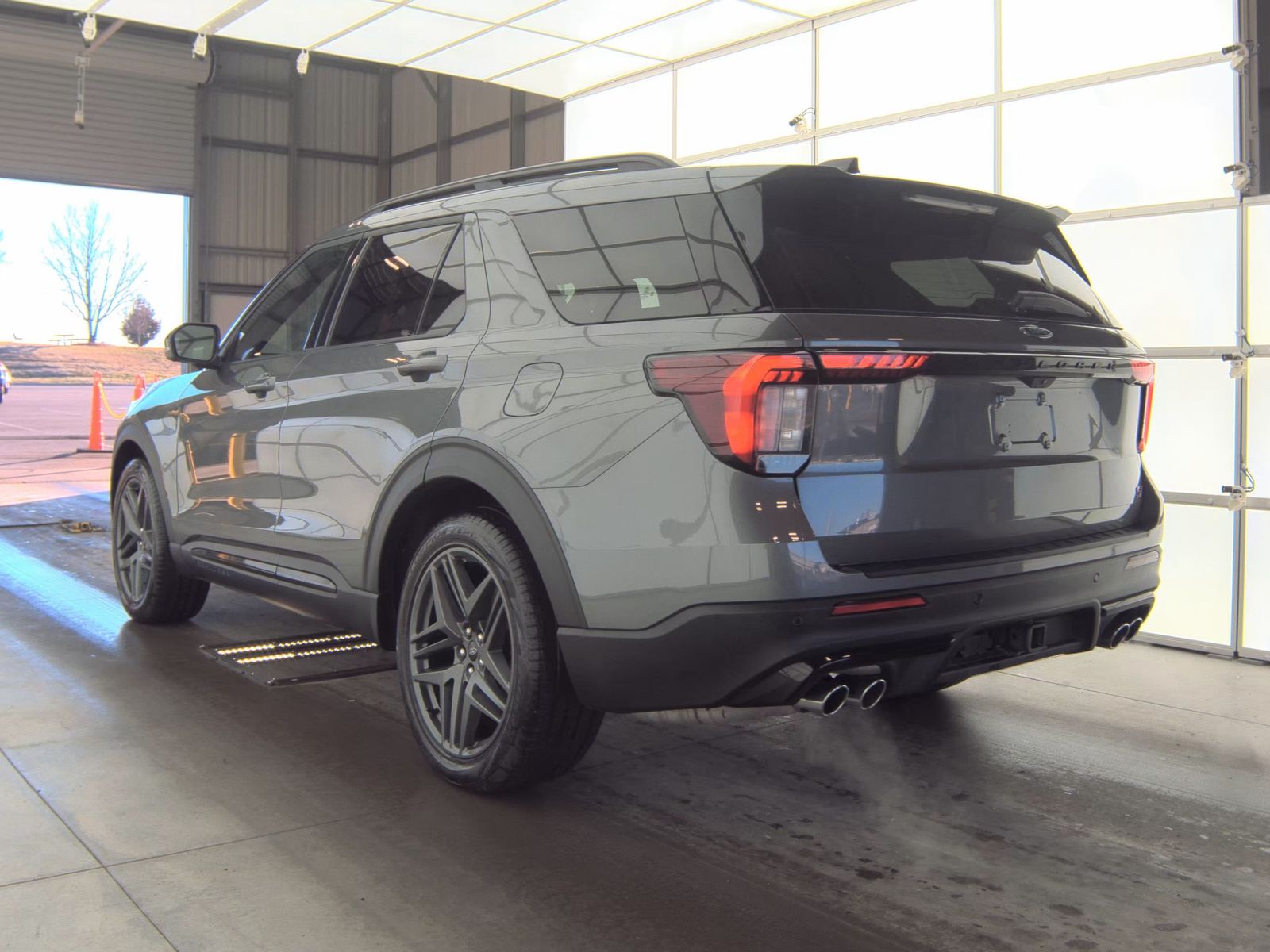 2025 Ford Explorer ST AWD