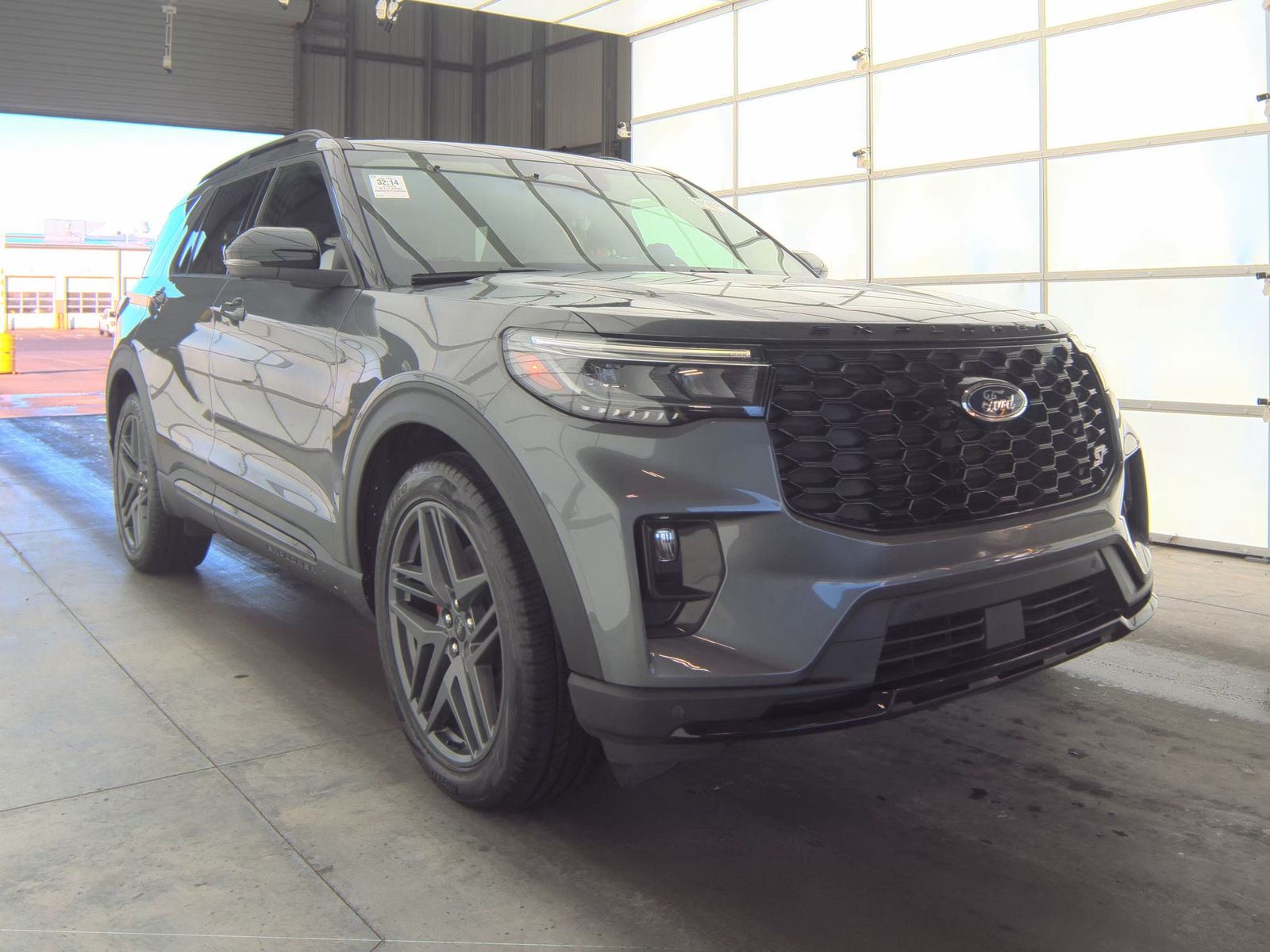 2025 Ford Explorer ST AWD