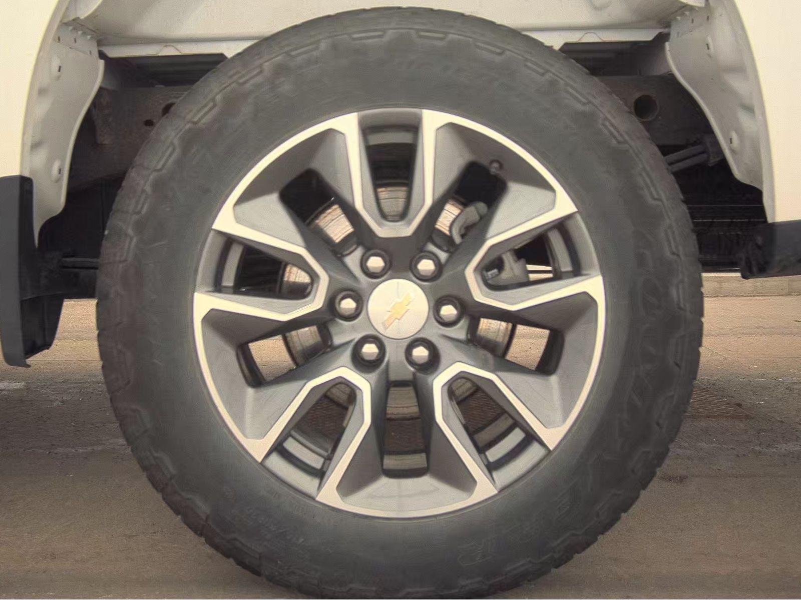 2023 Chevrolet Silverado 1500 LT AWD