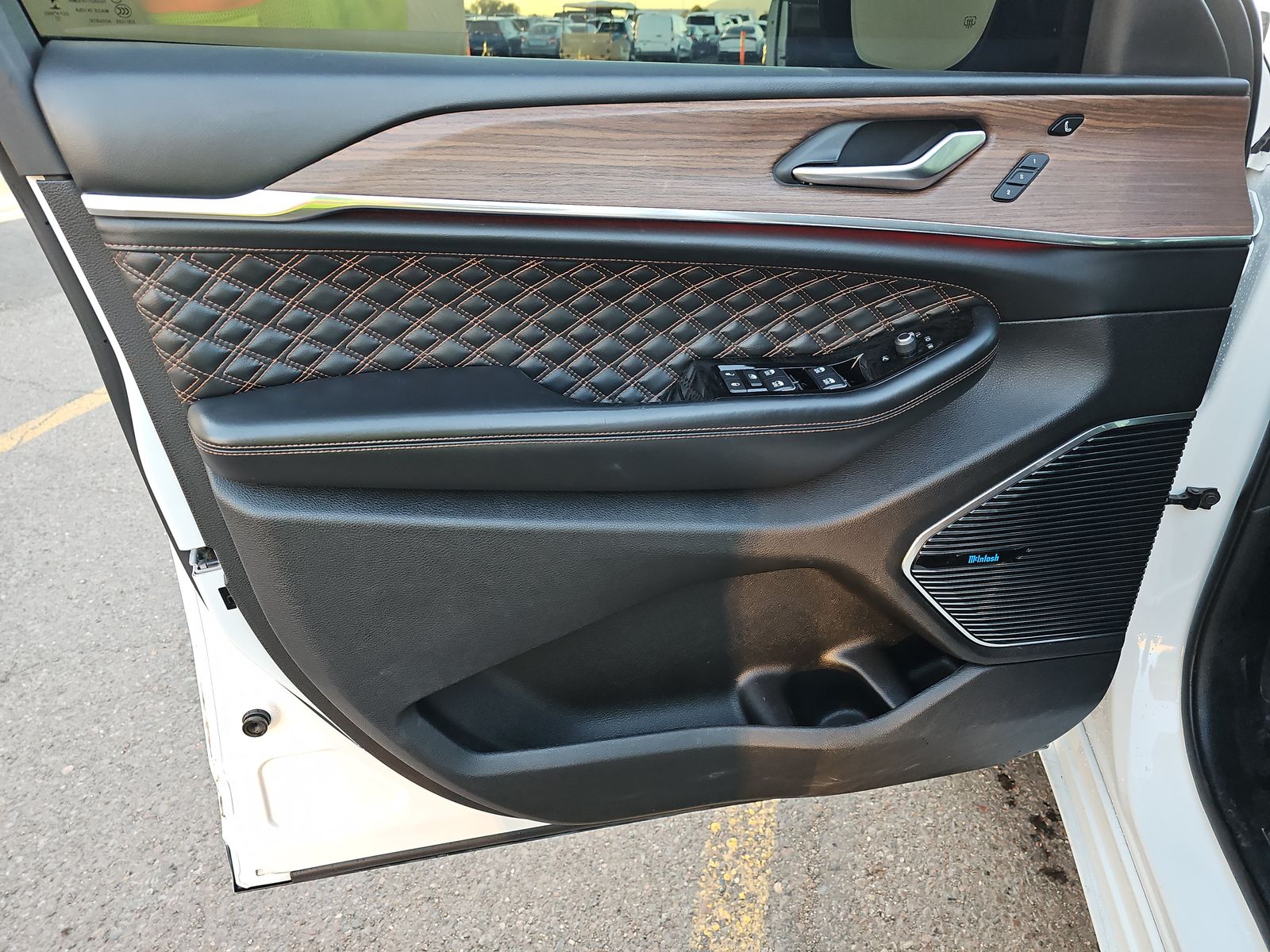 2022 Jeep Grand Cherokee Summit AWD