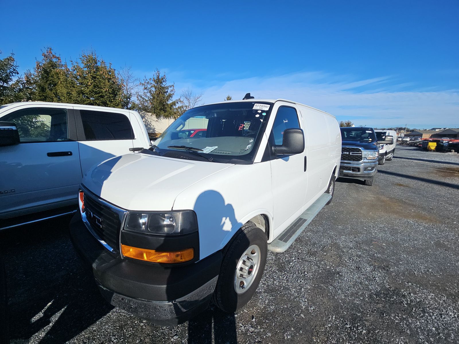 2024 GMC Savana LT's photo