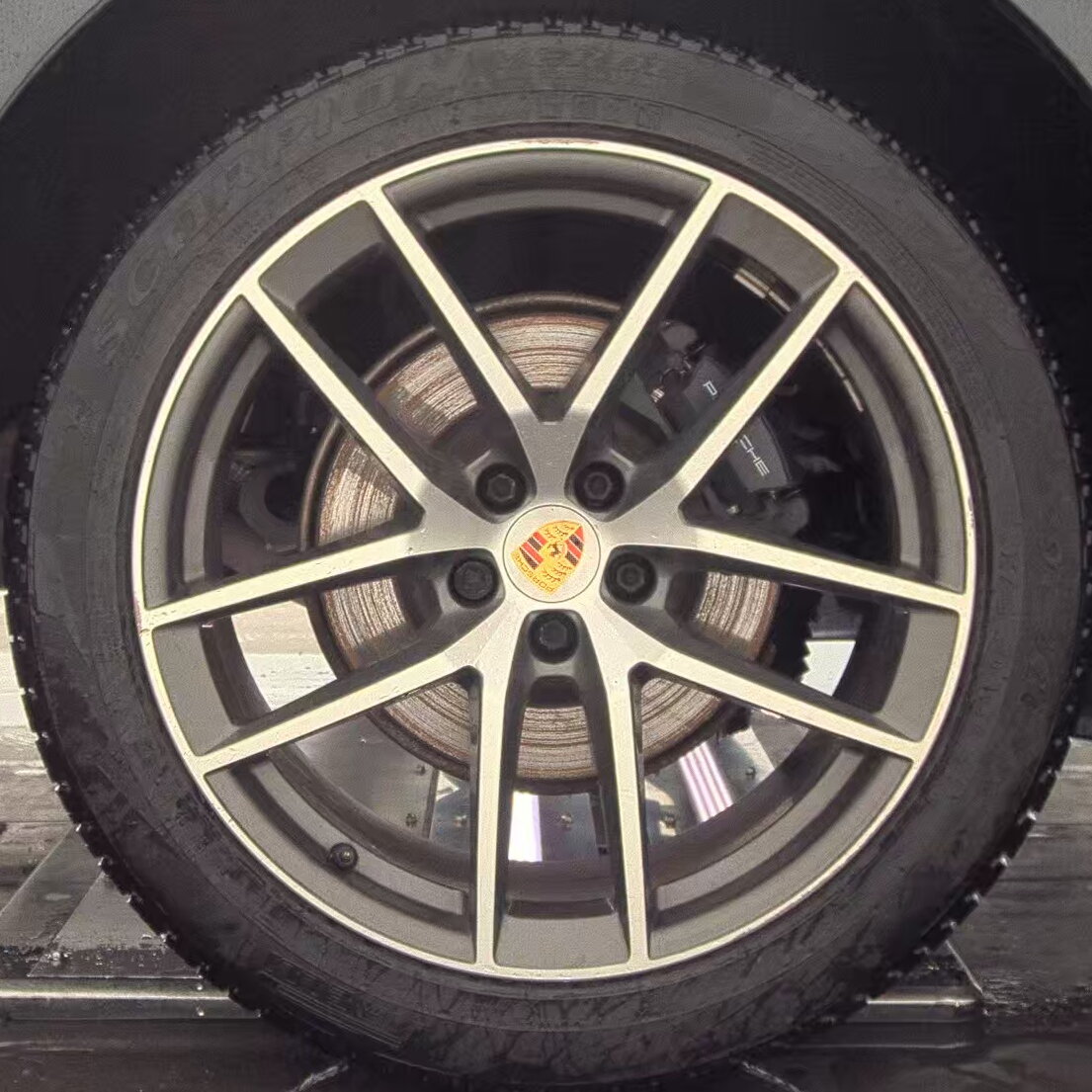 2023 Porsche Macan Base AWD