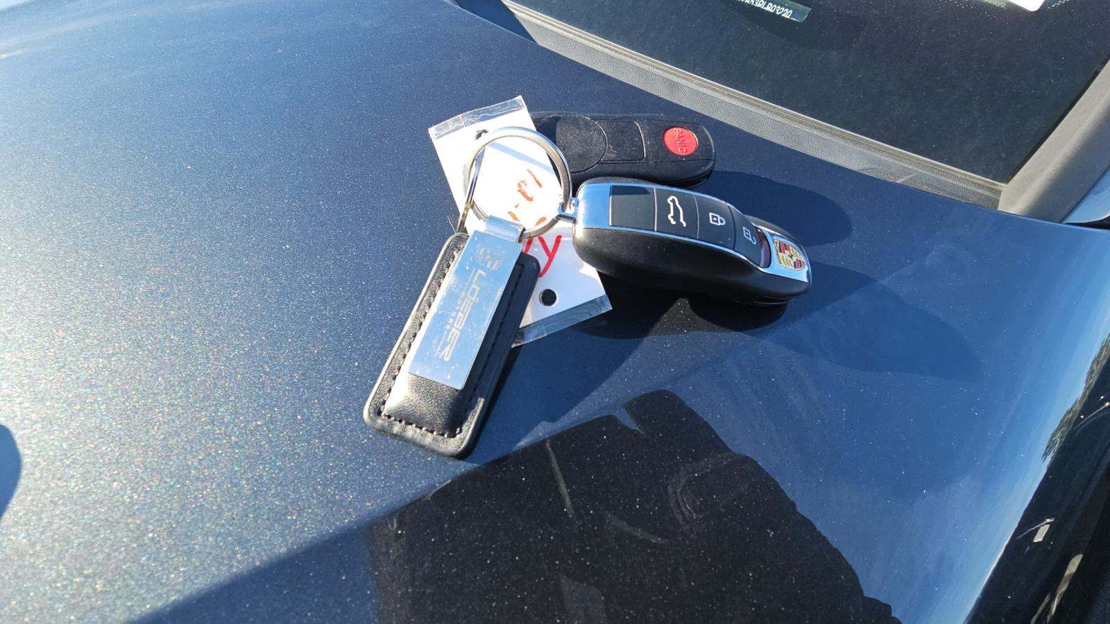 2023 Porsche Macan Base AWD