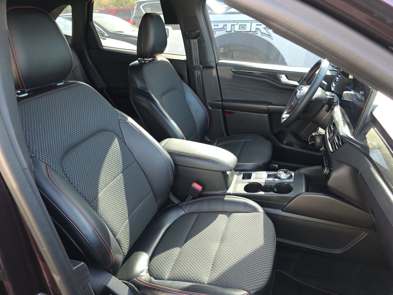 2023 Ford Escape ST-Line FWD