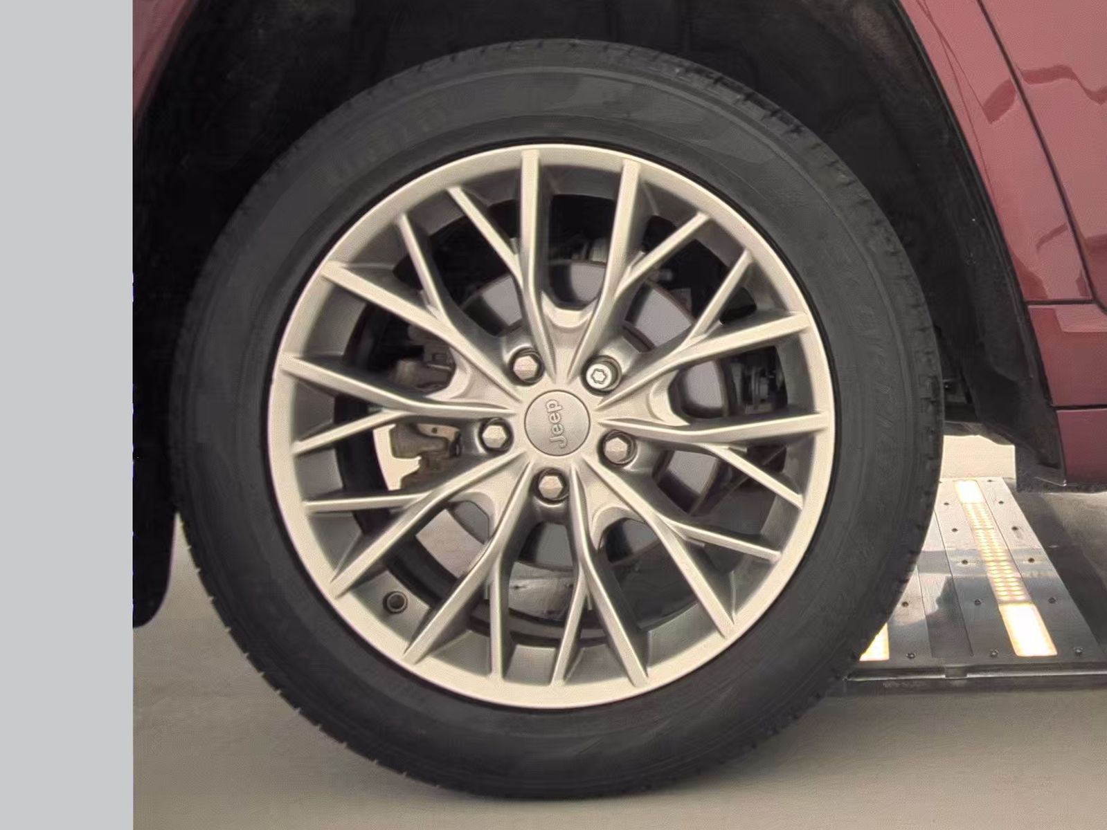 2022 Jeep Grand Cherokee Summit AWD