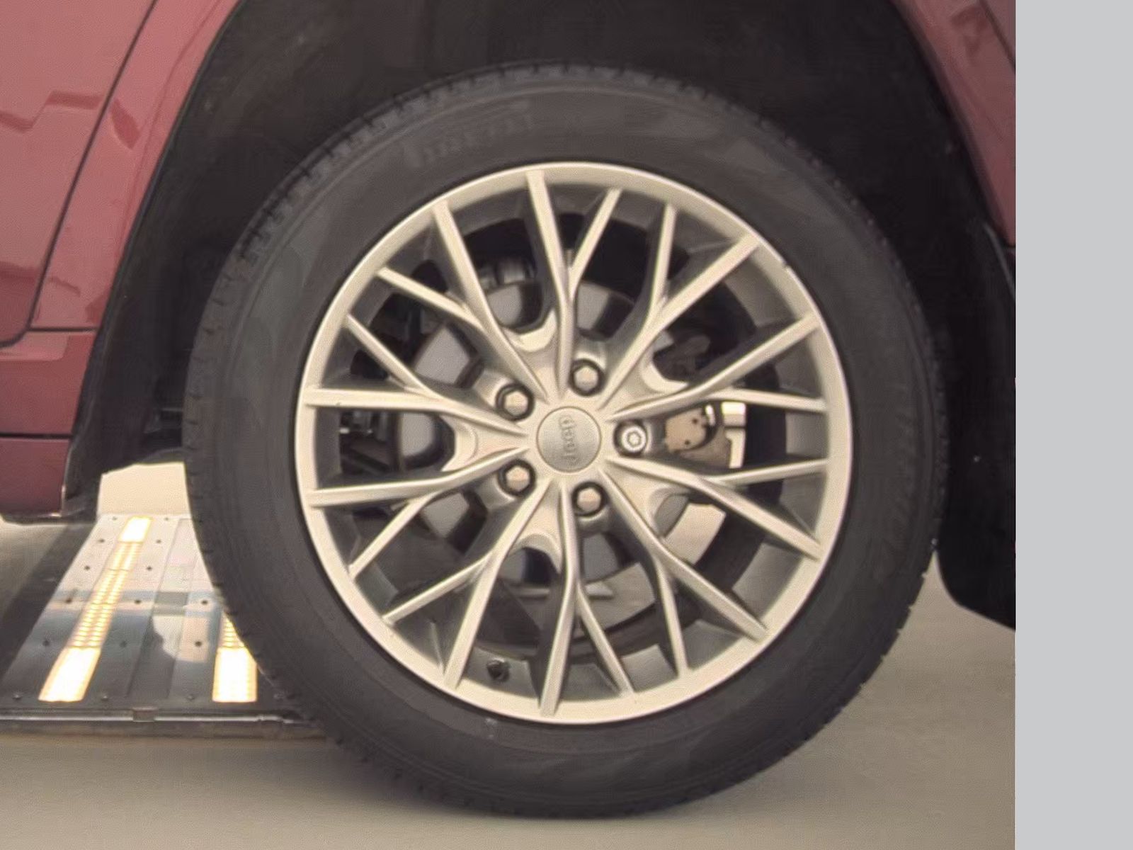 2022 Jeep Grand Cherokee Summit AWD