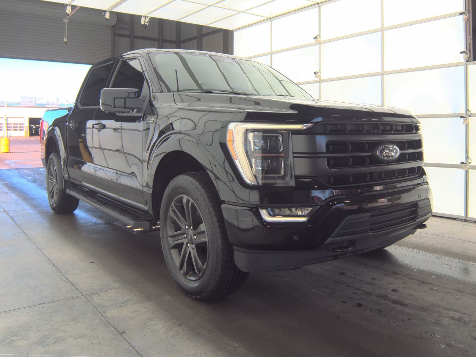 2022 Ford F-150 Lariat AWD