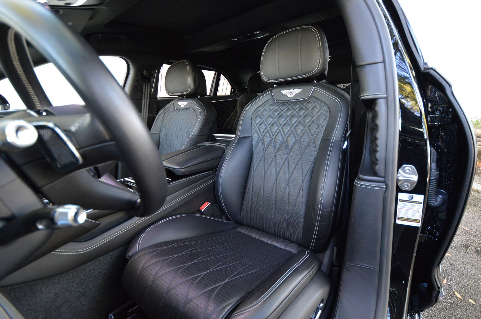 2022 Bentley Flying Spur V8 AWD