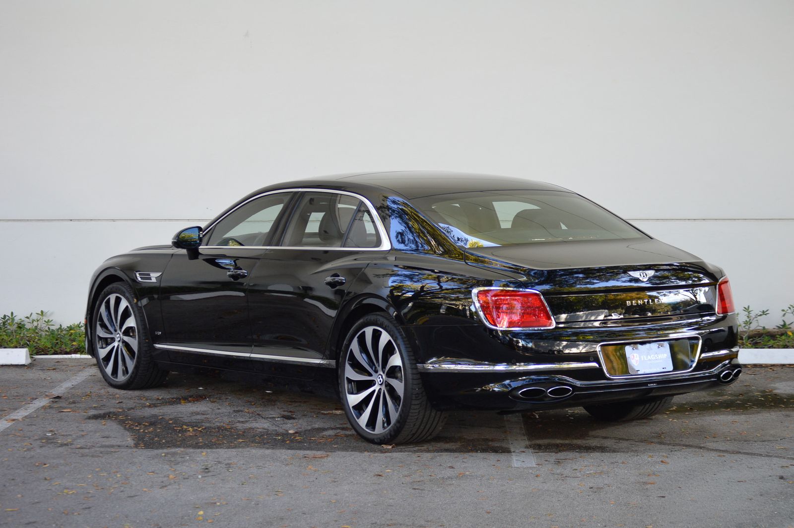 2022 Bentley Flying Spur V8 AWD