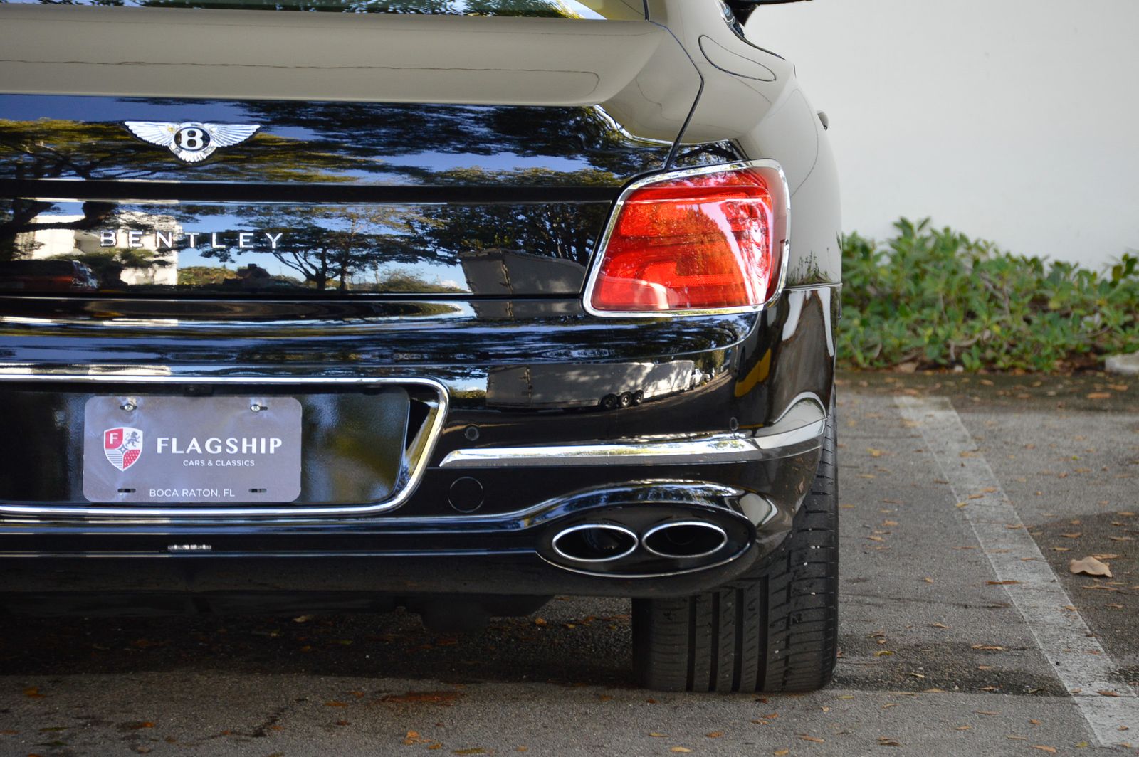 2022 Bentley Flying Spur V8 AWD