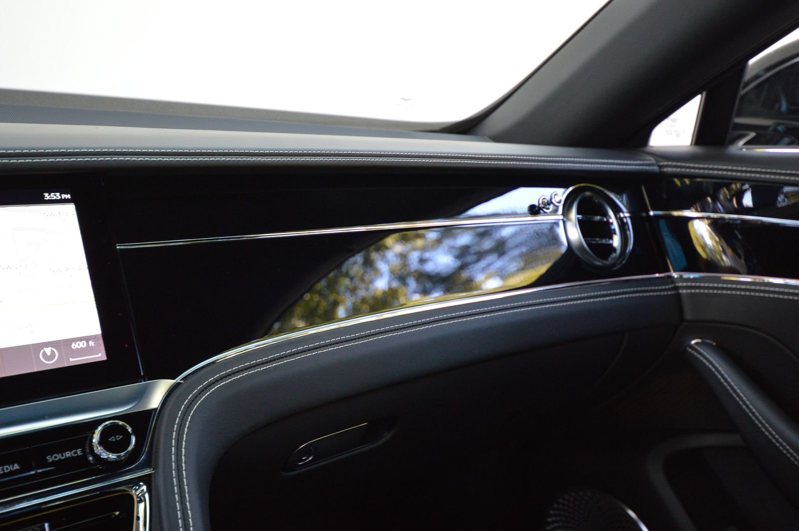 2022 Bentley Flying Spur V8 AWD