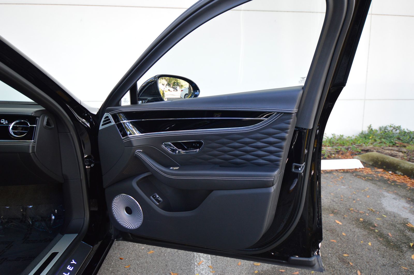 2022 Bentley Flying Spur V8 AWD