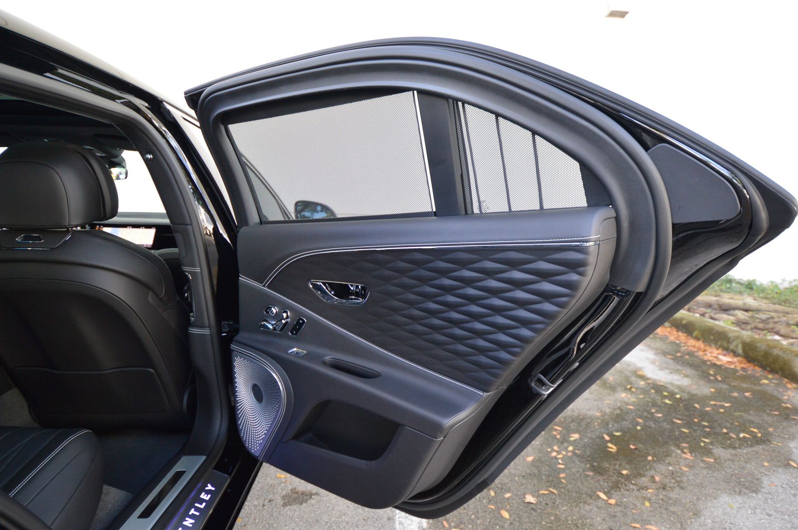 2022 Bentley Flying Spur V8 AWD