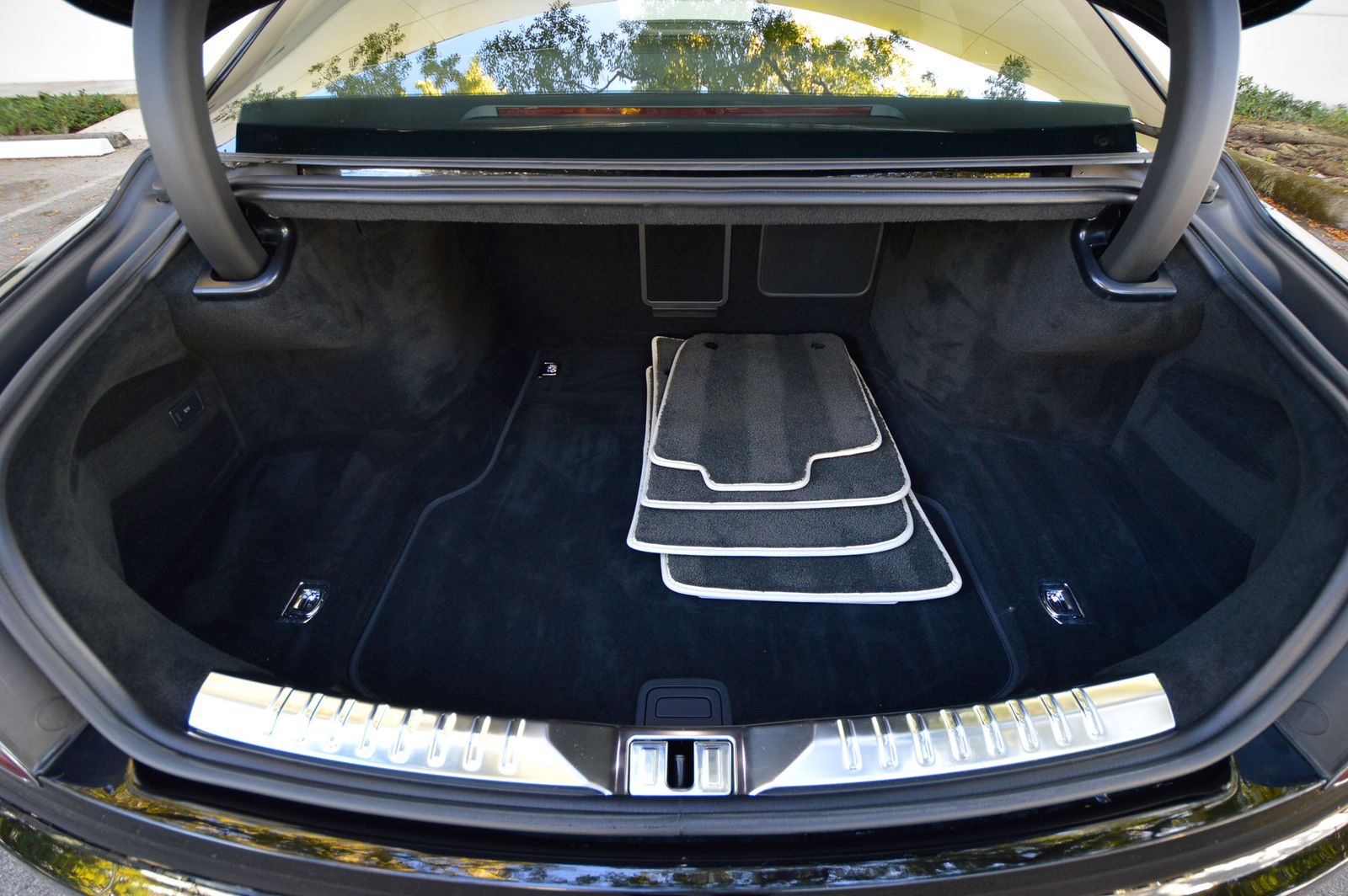 2022 Bentley Flying Spur V8 AWD