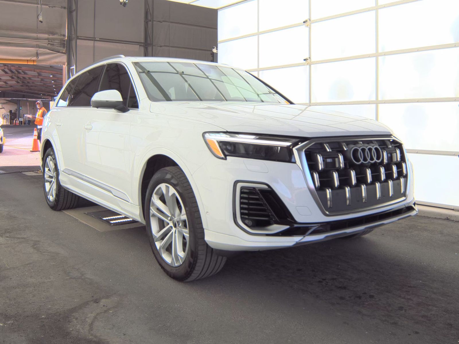 2025 Audi Q7 Premium Plus AWD